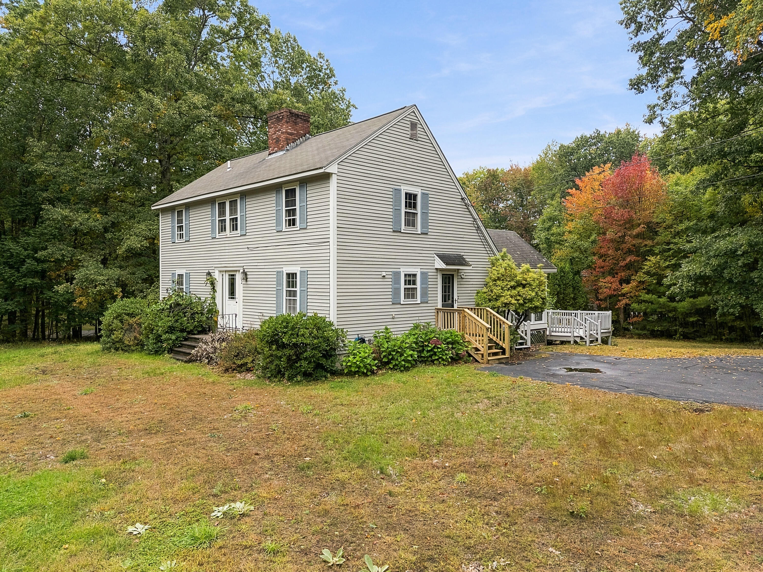 2 Oak Ridge Road