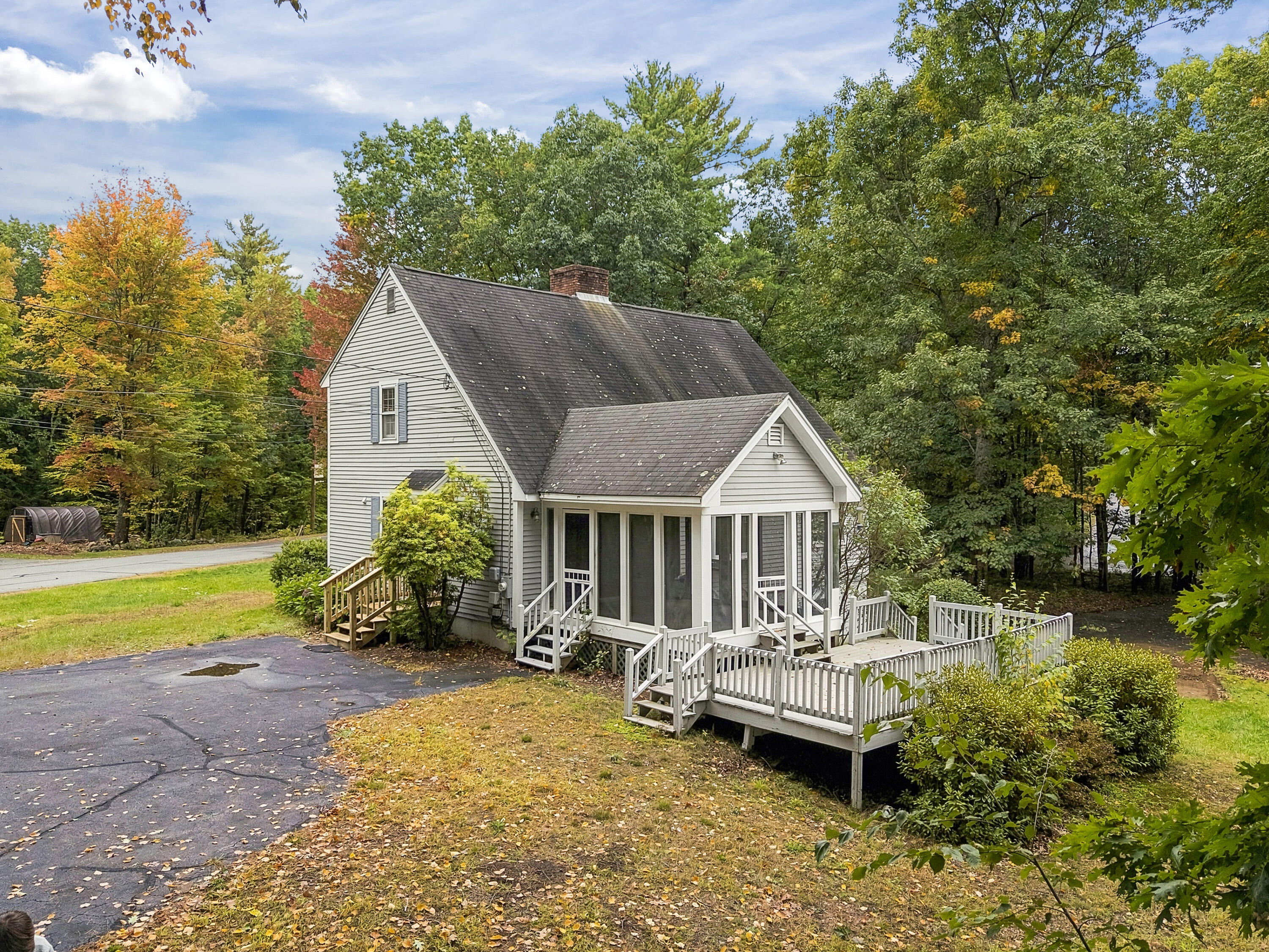 2 Oak Ridge Road