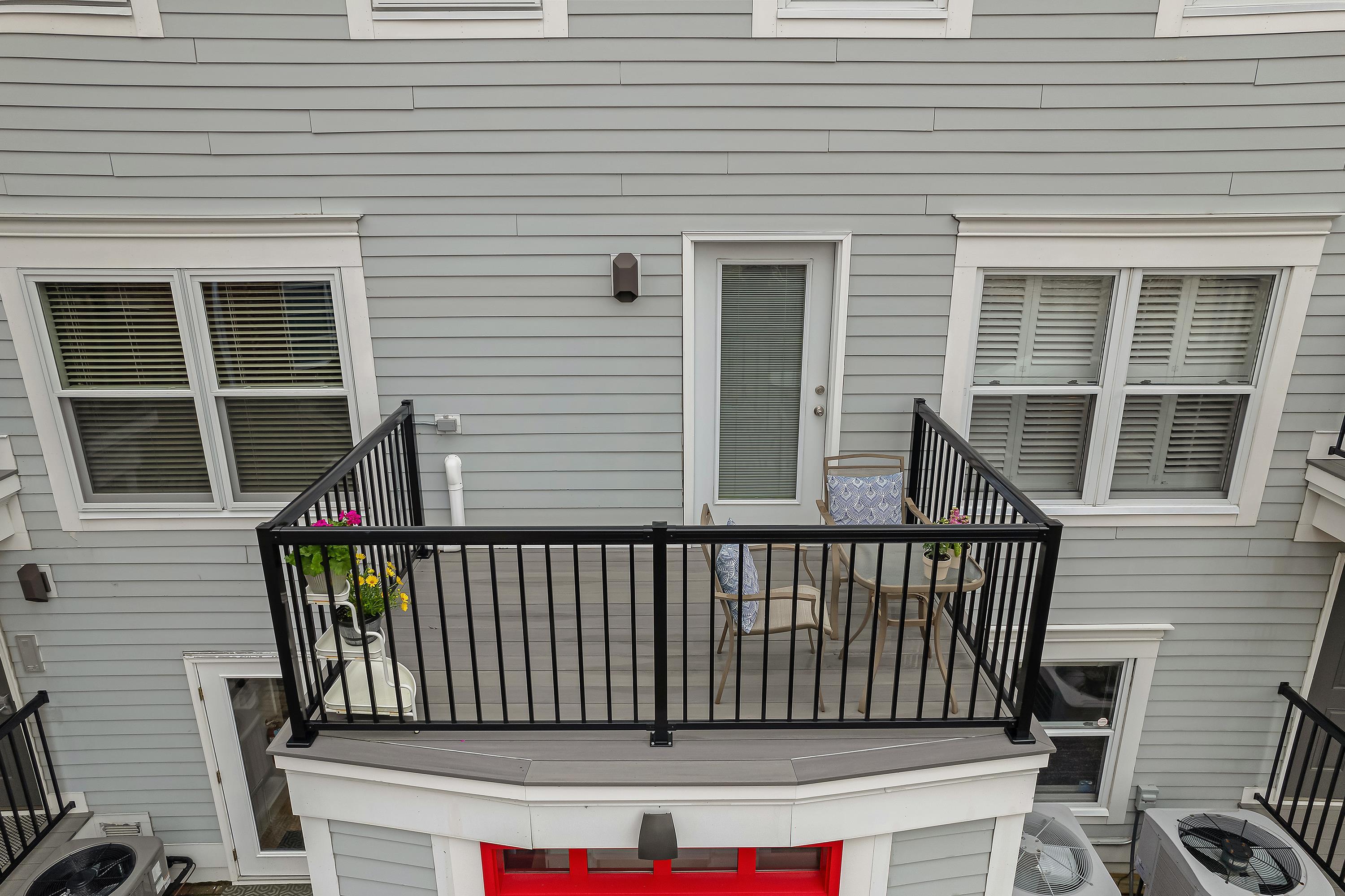 59 Deer Street Unit: 519