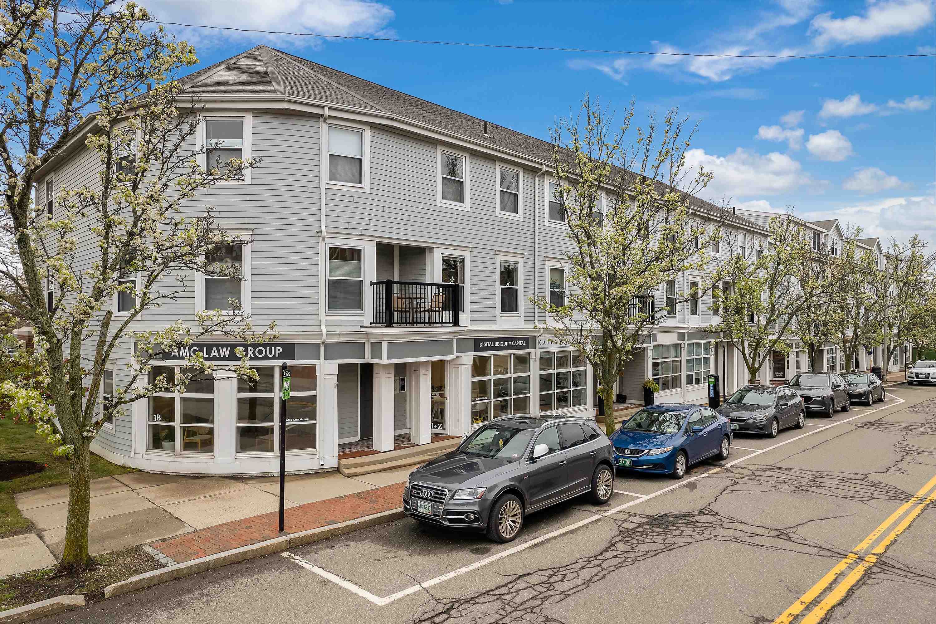59 Deer Street Unit: 519