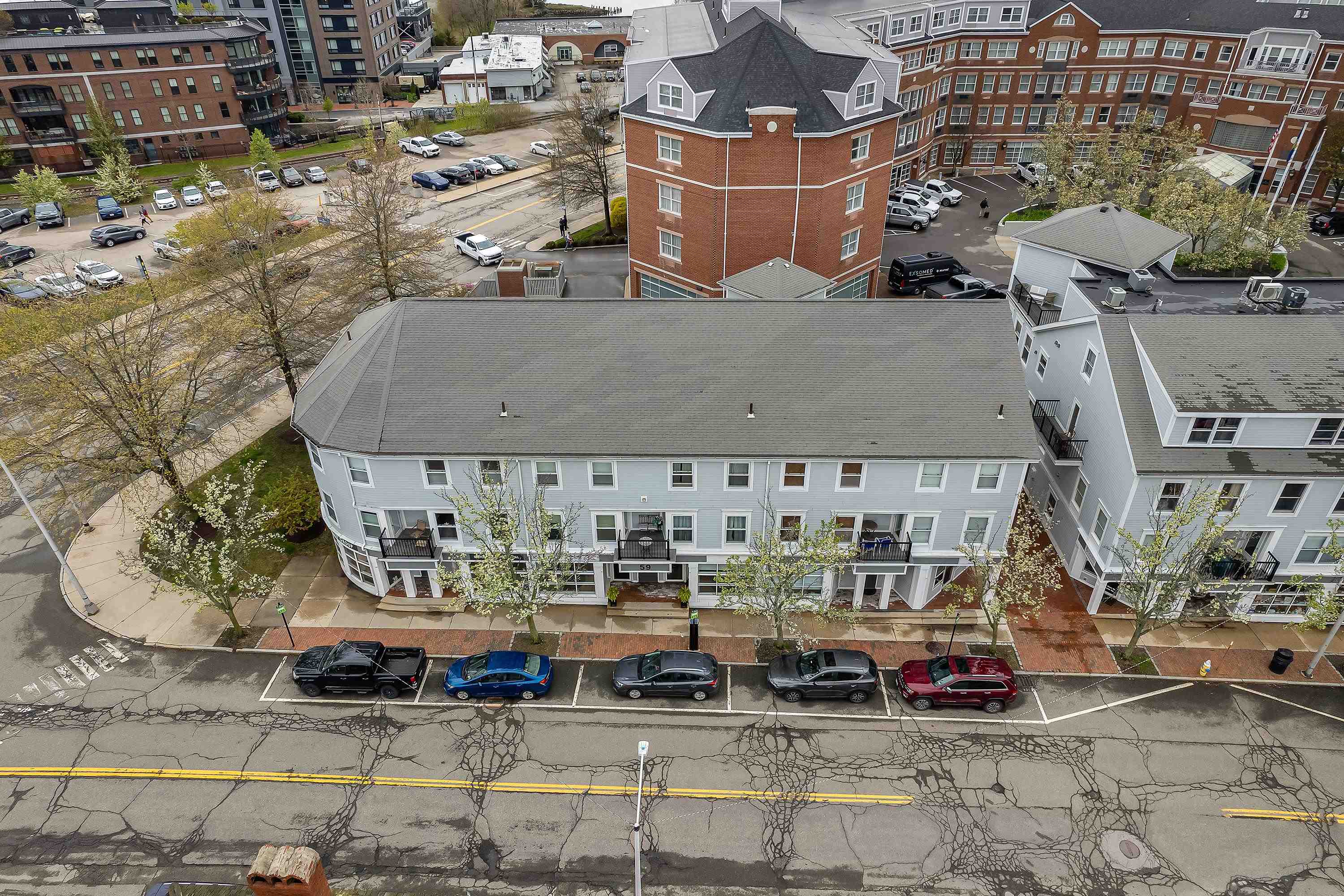 59 Deer Street Unit: 519