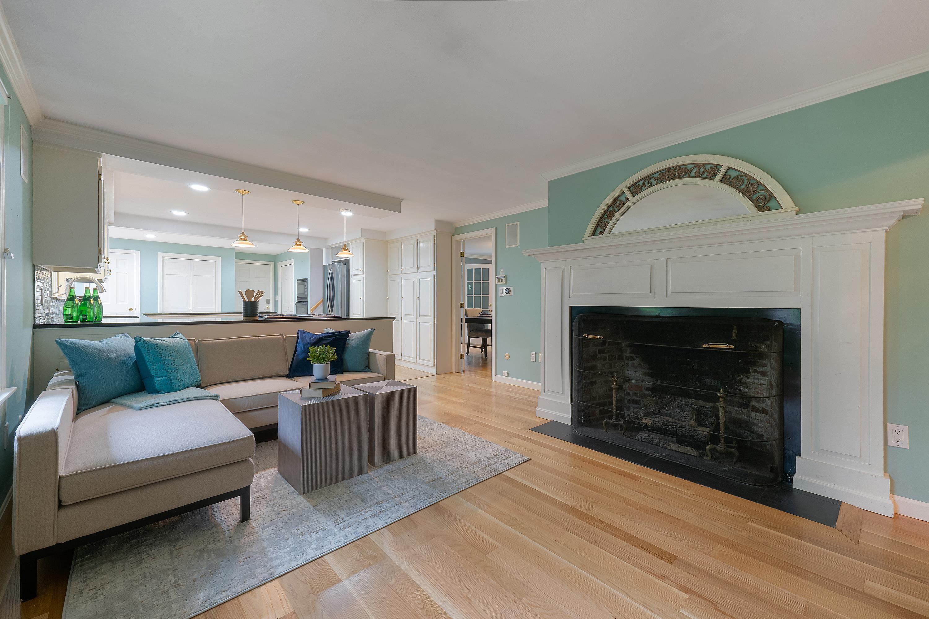 102 Woodland Road