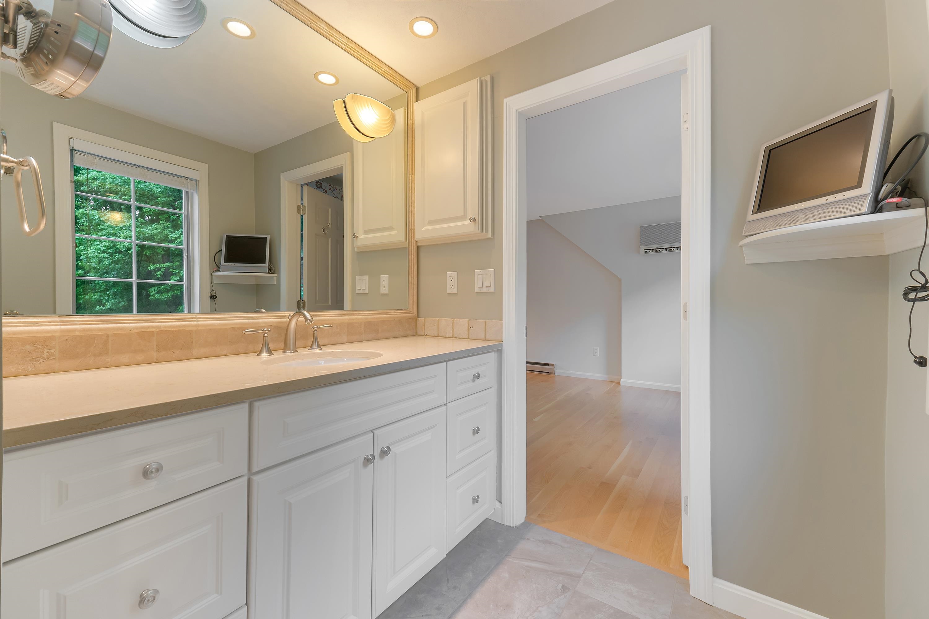 102 Woodland Road