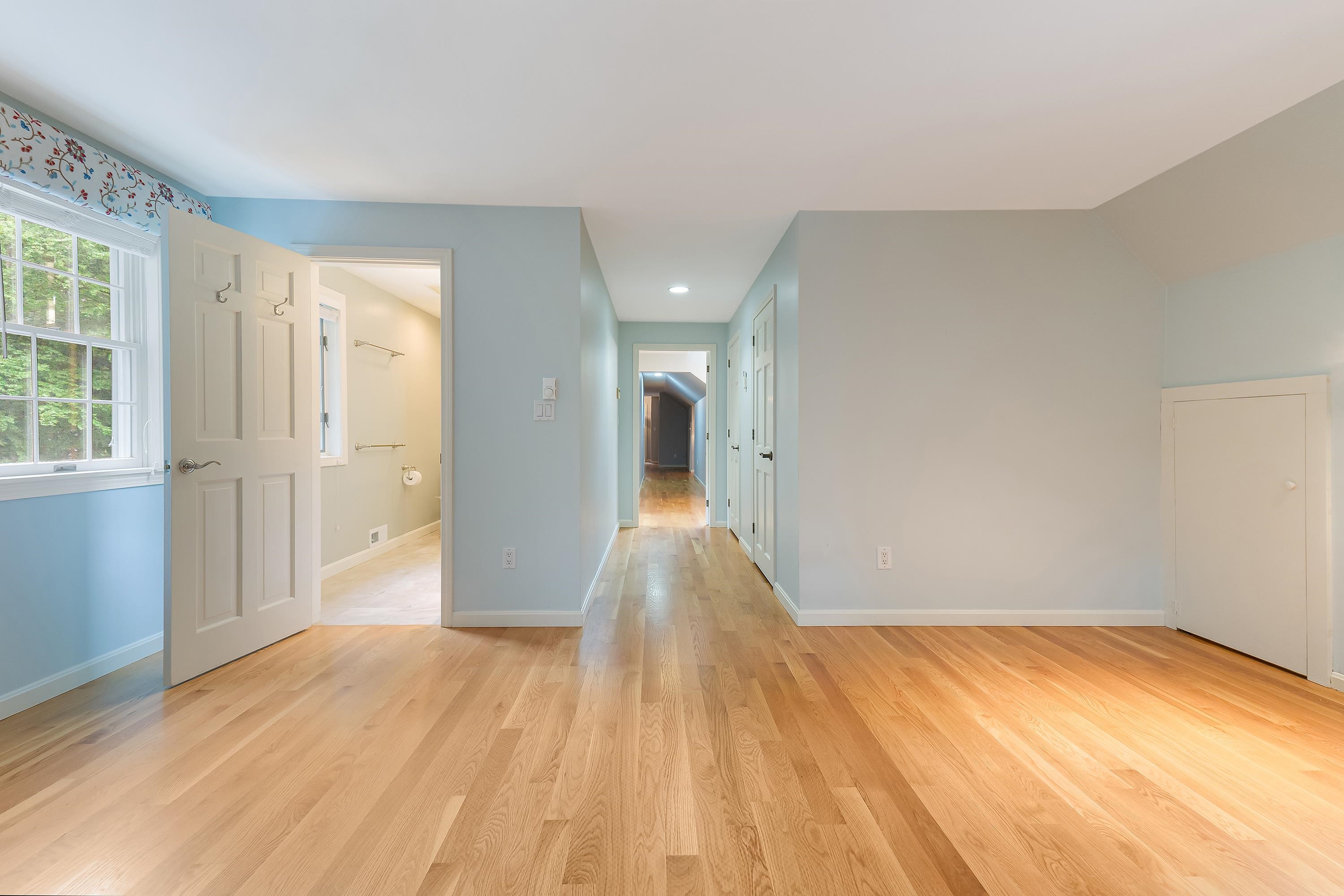 102 Woodland Road