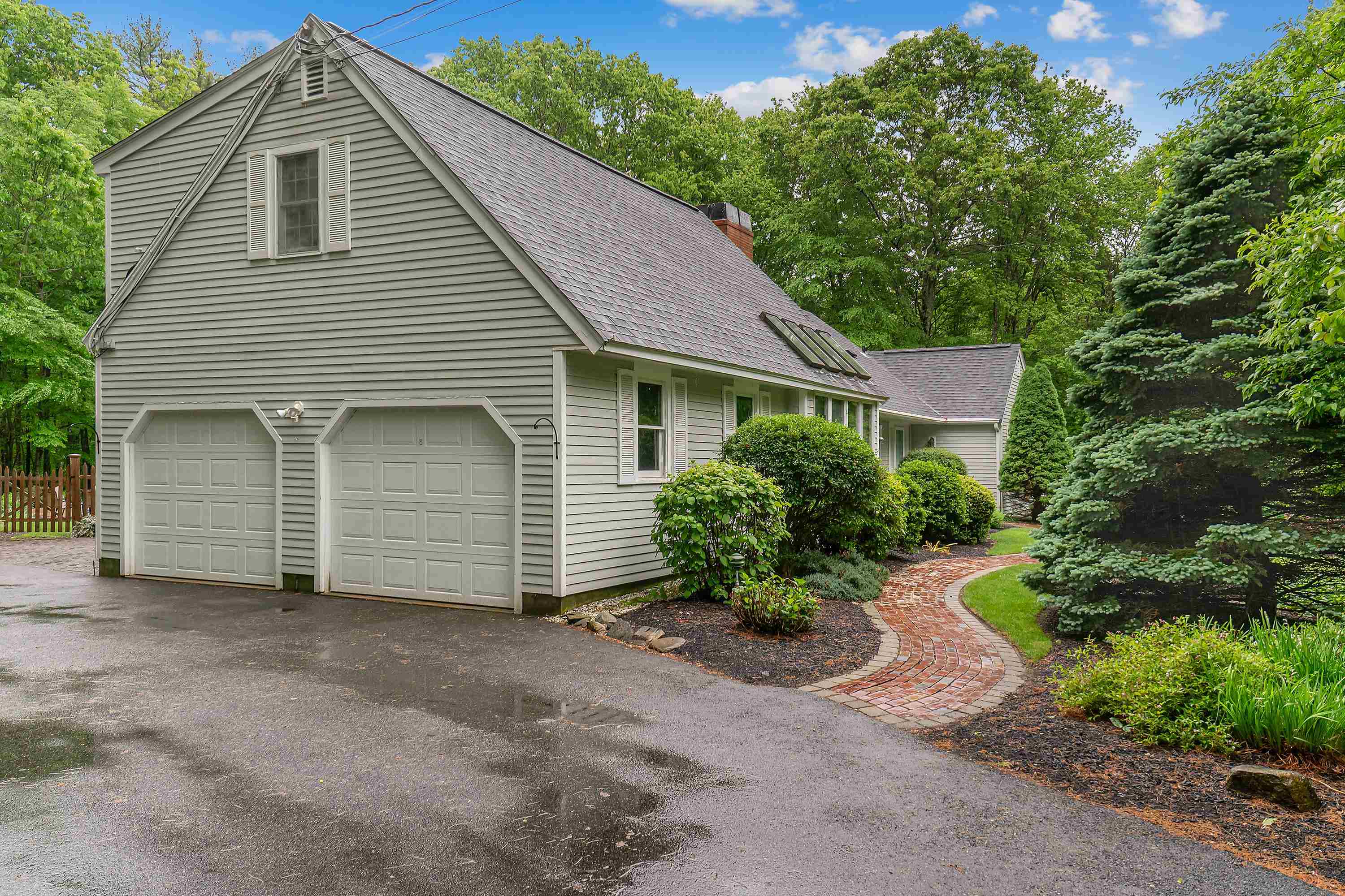 102 Woodland Road
