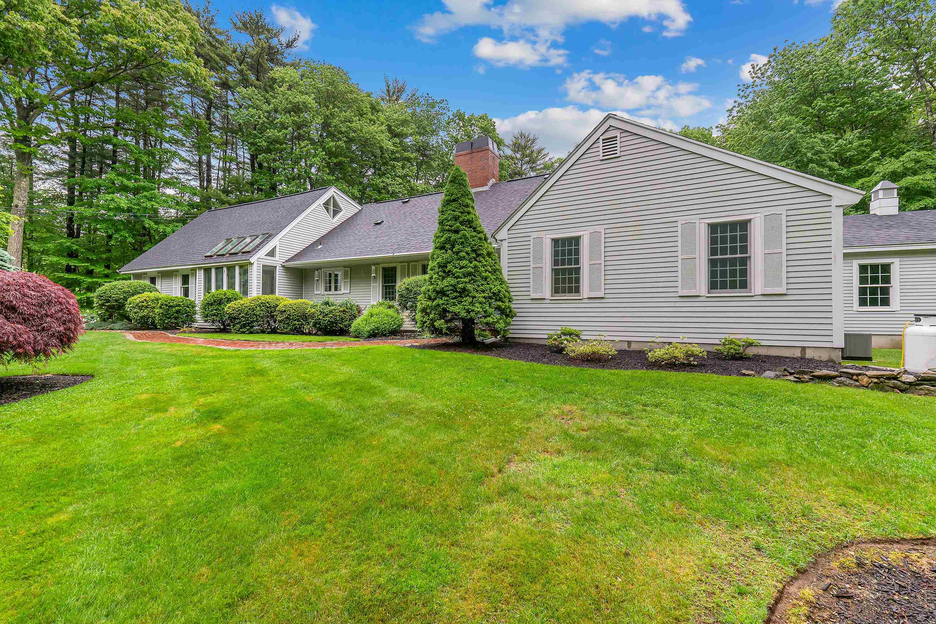 102 Woodland Road