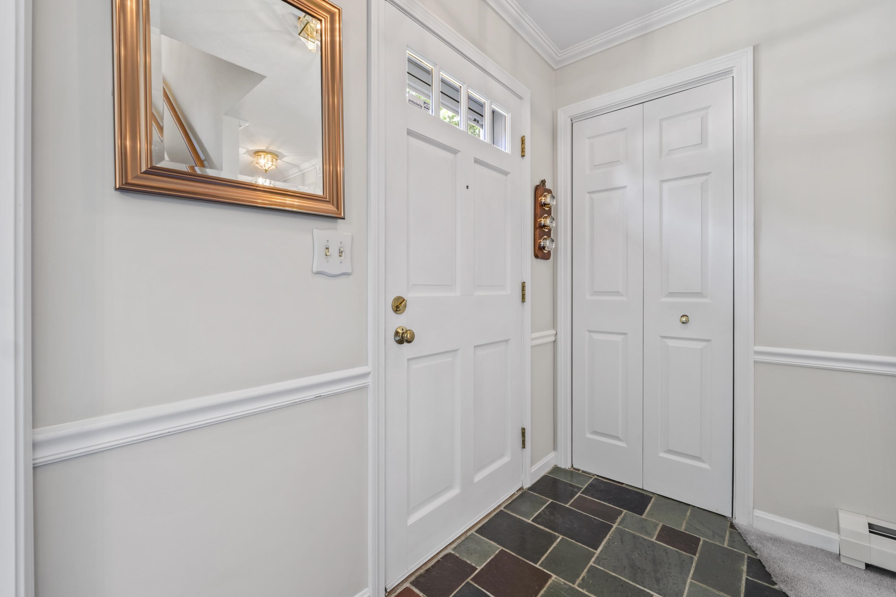 34 Governor Sawyer Lane