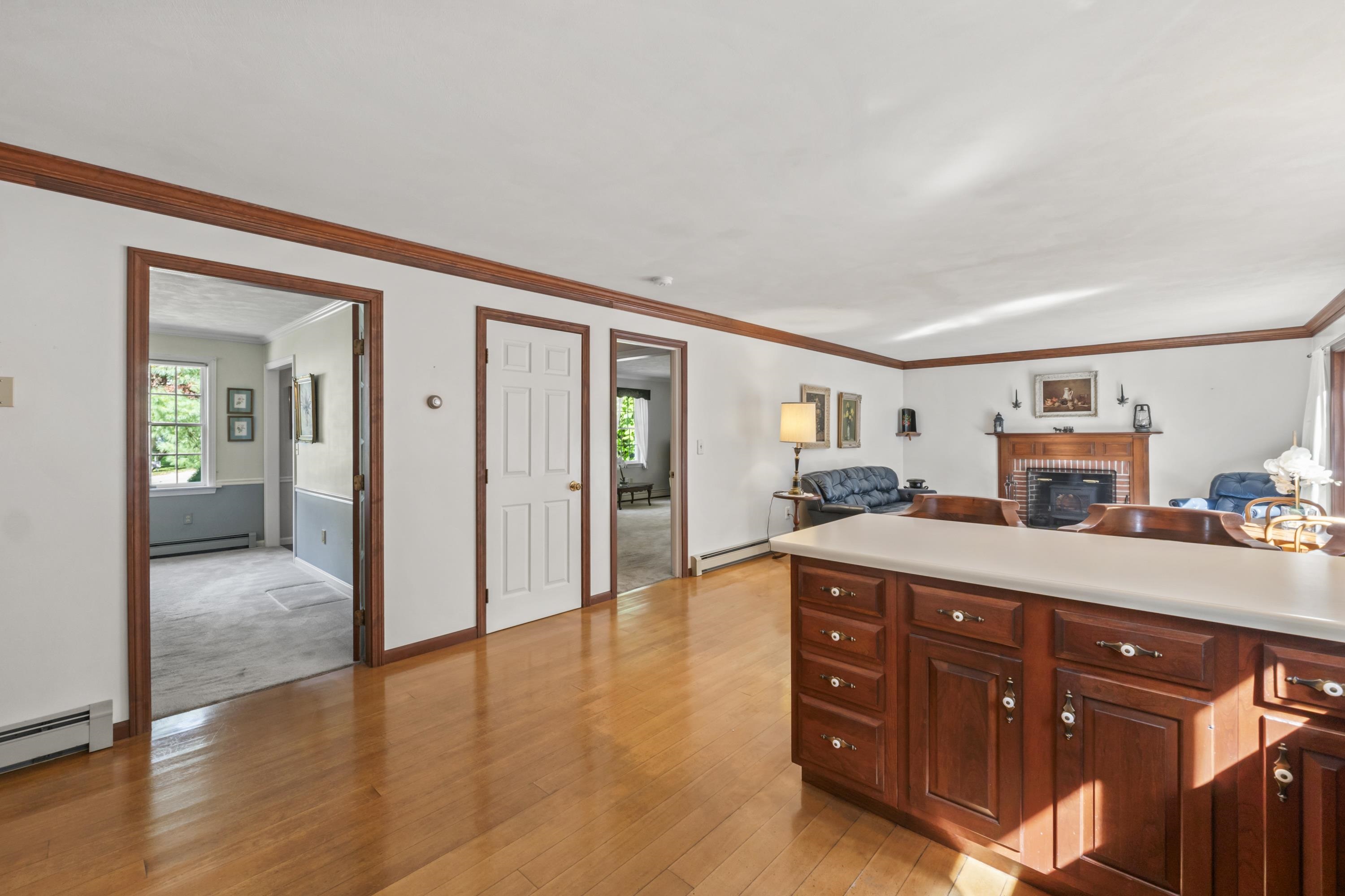 34 Governor Sawyer Lane