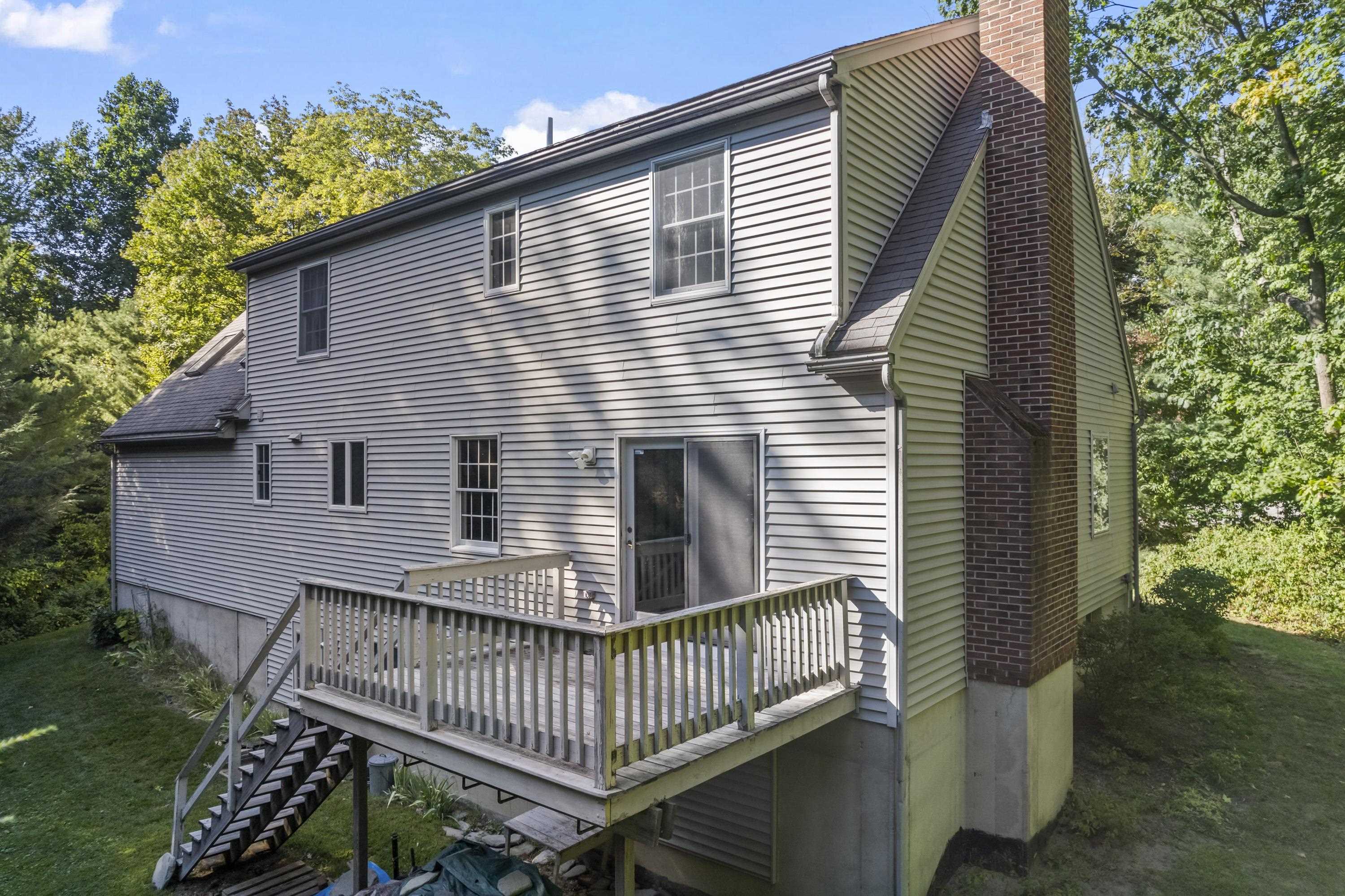 34 Governor Sawyer Lane