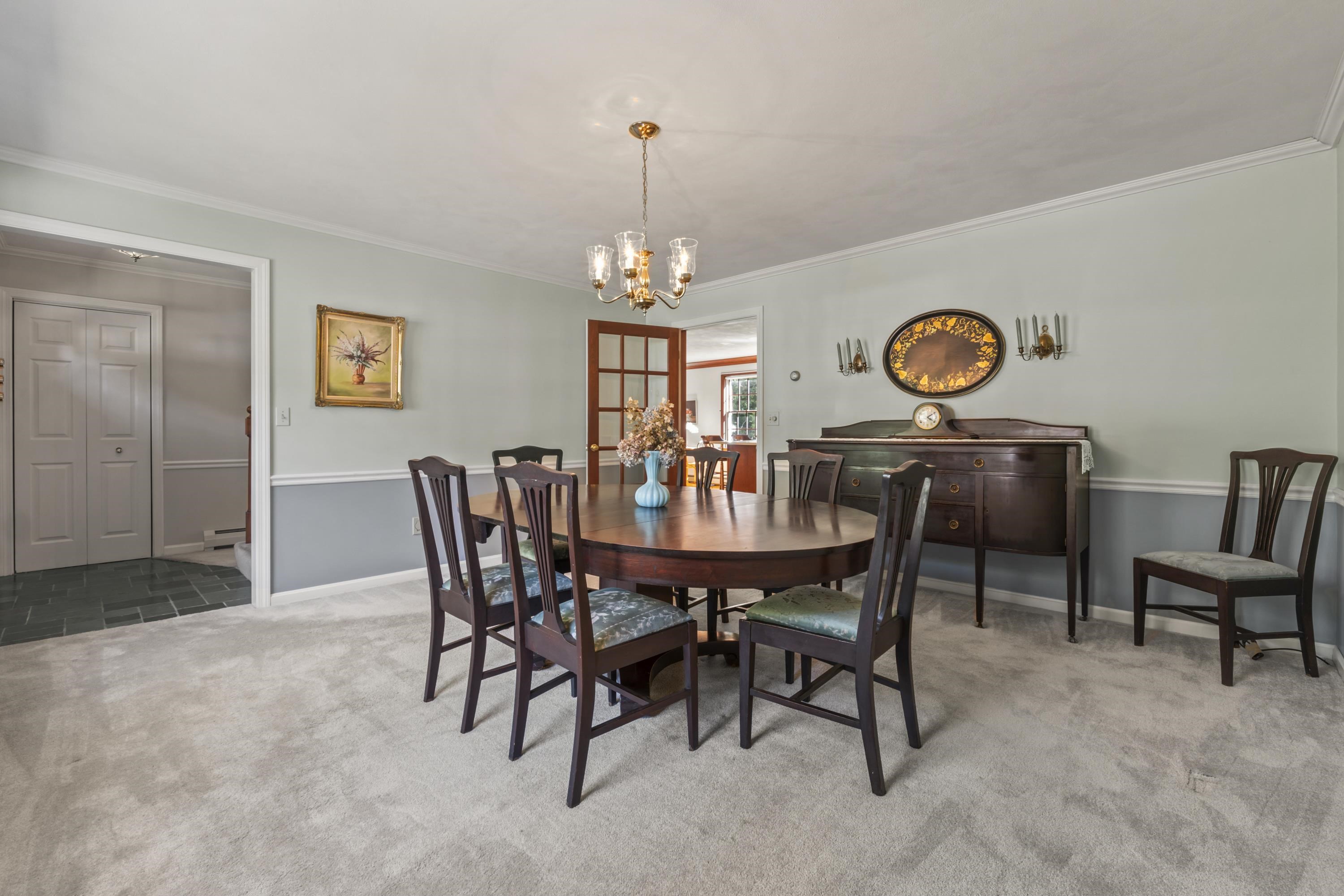 34 Governor Sawyer Lane