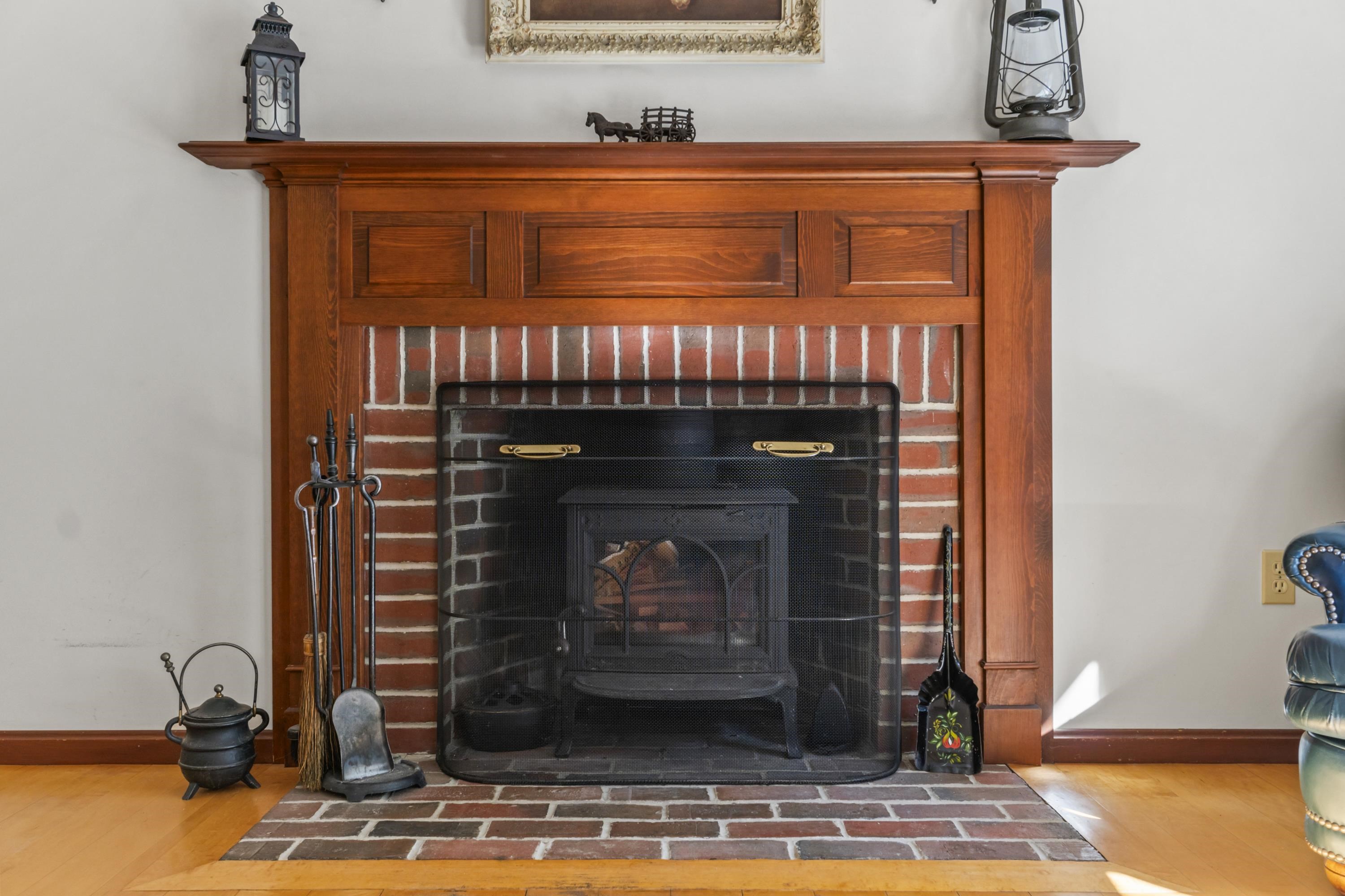 34 Governor Sawyer Lane