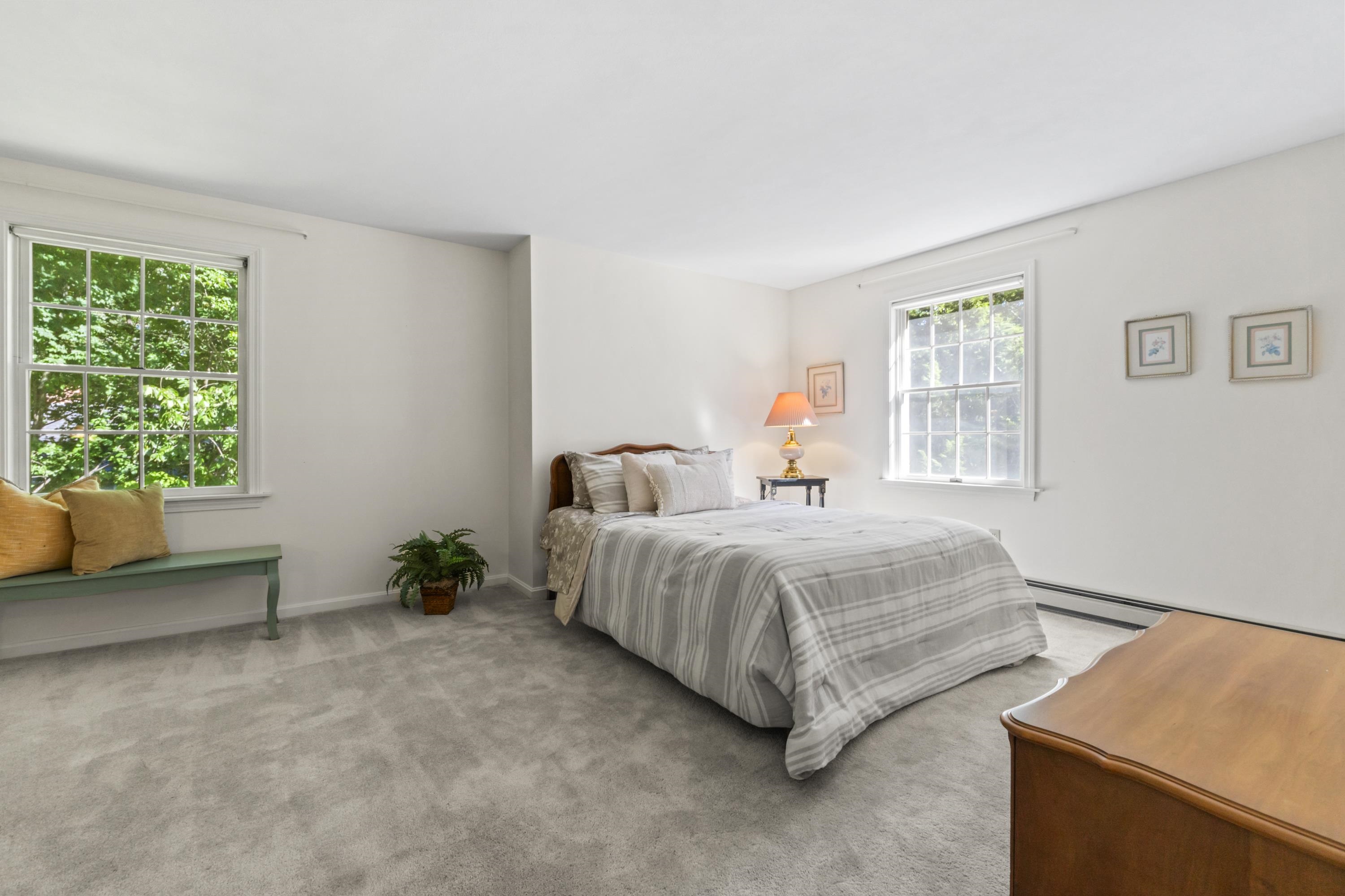 34 Governor Sawyer Lane