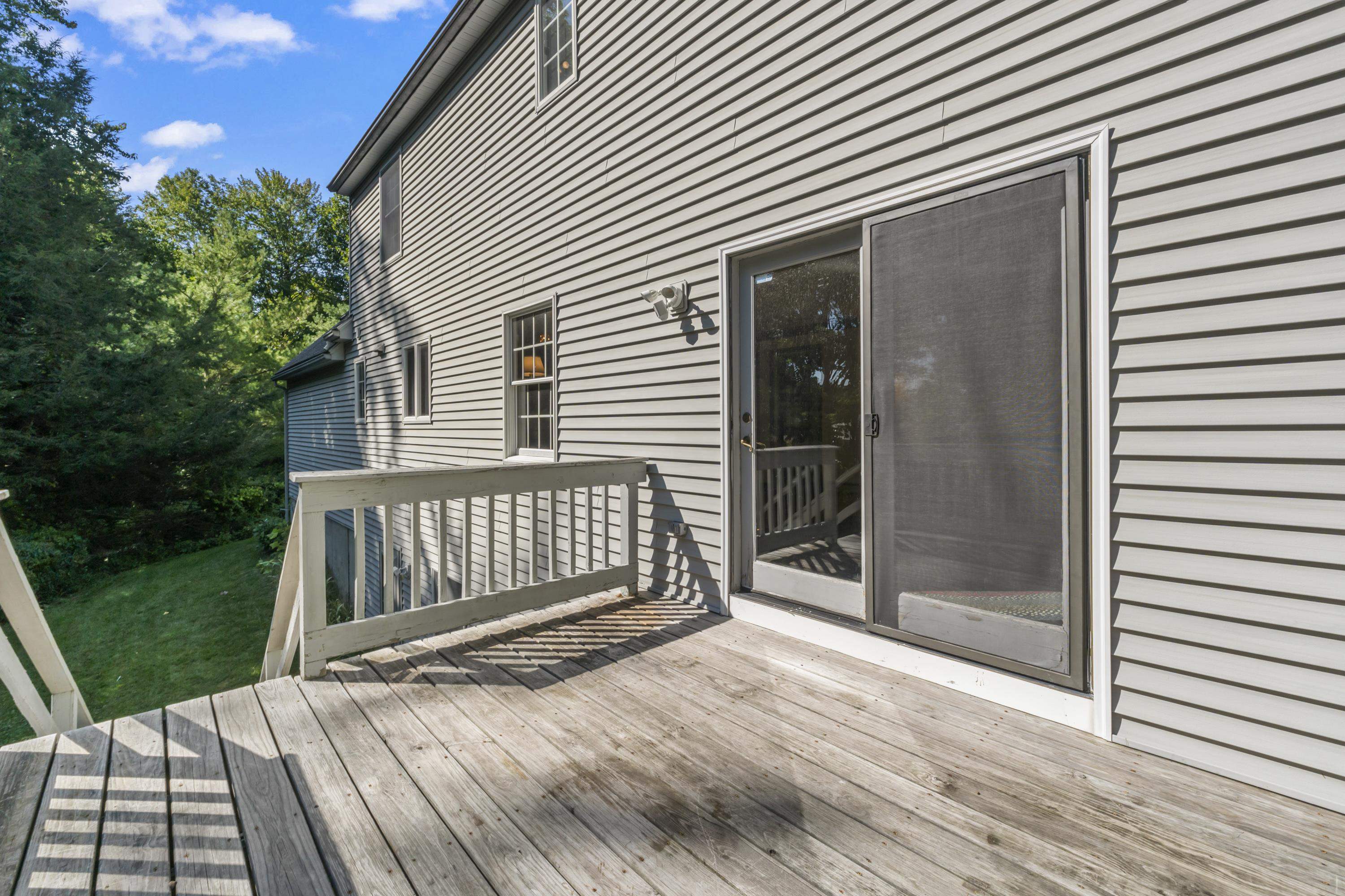 34 Governor Sawyer Lane