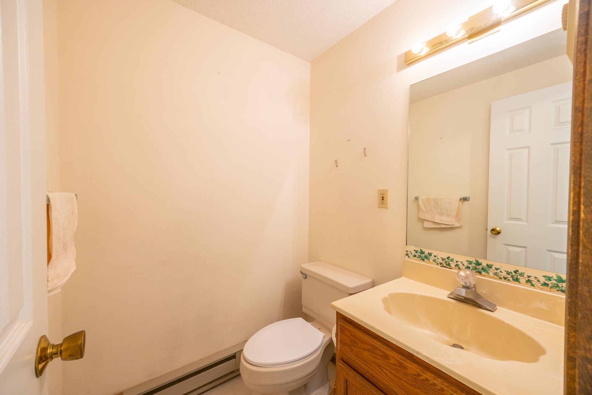 56 Durham Road Unit: 8
