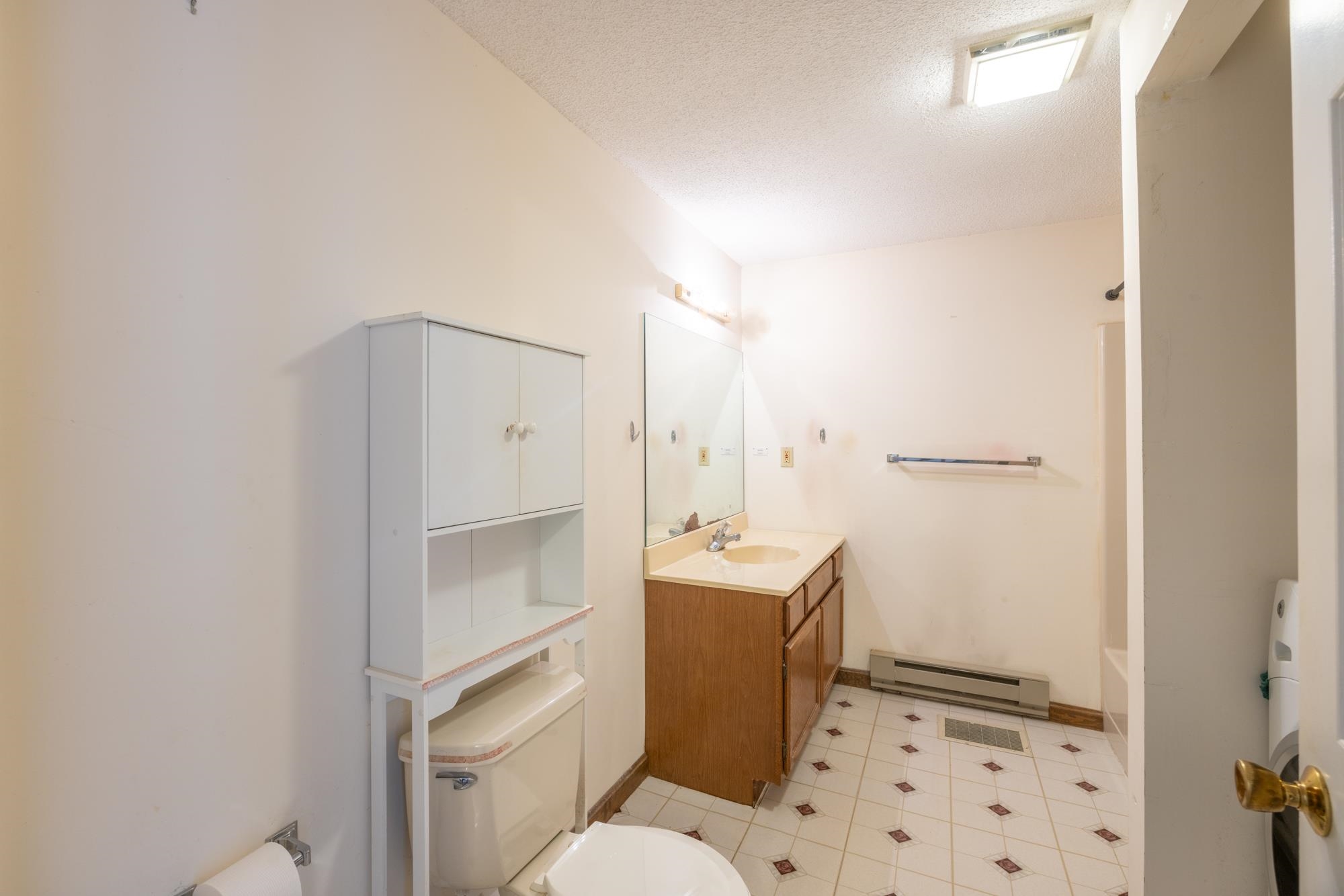 56 Durham Road Unit: 8