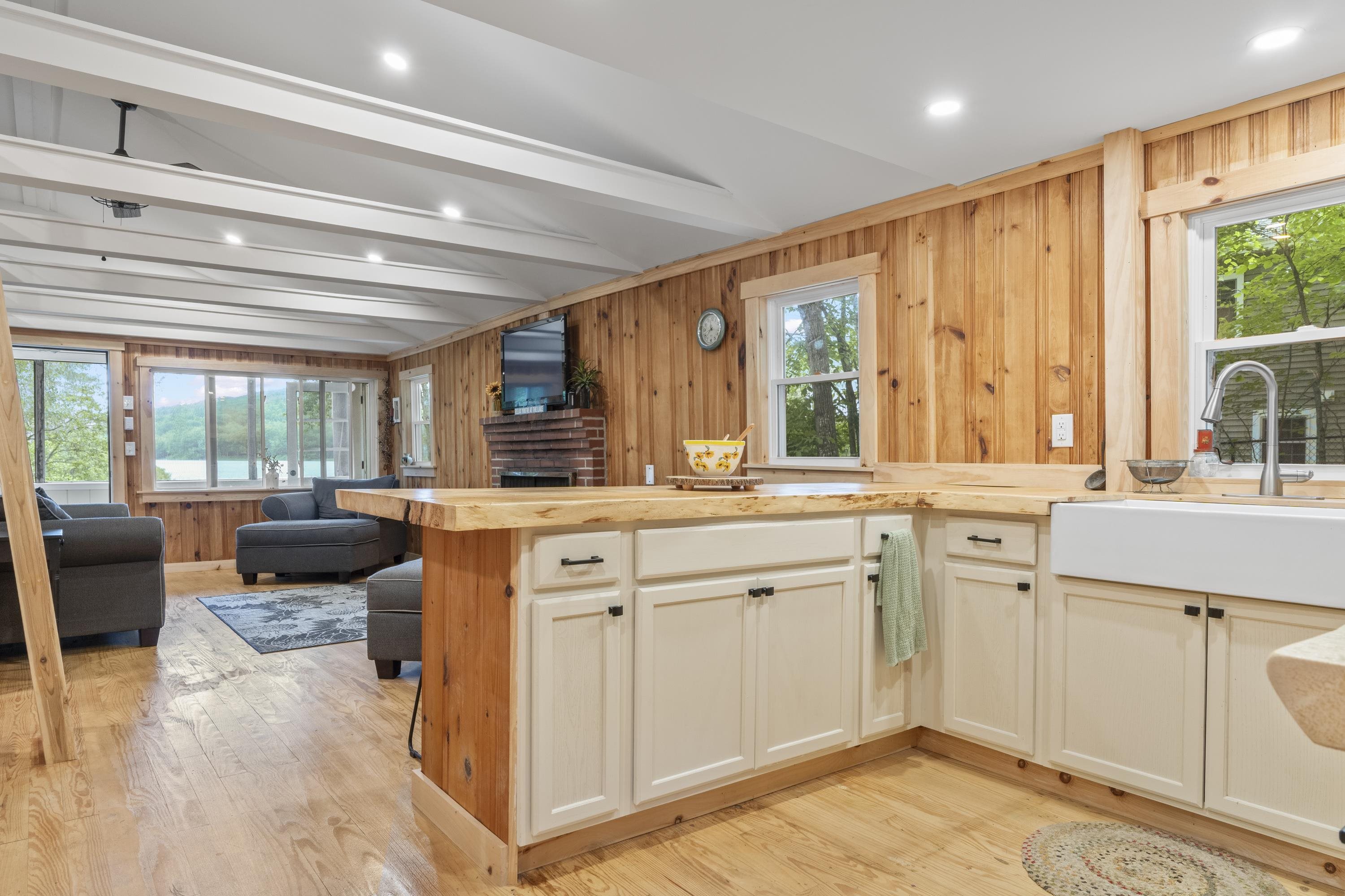60 Eagle Drive