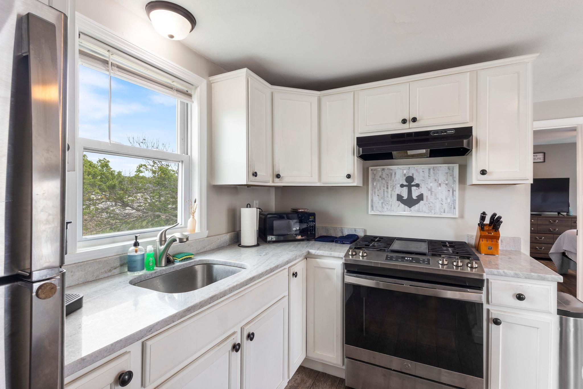 28 Kings Highway Unit: 5