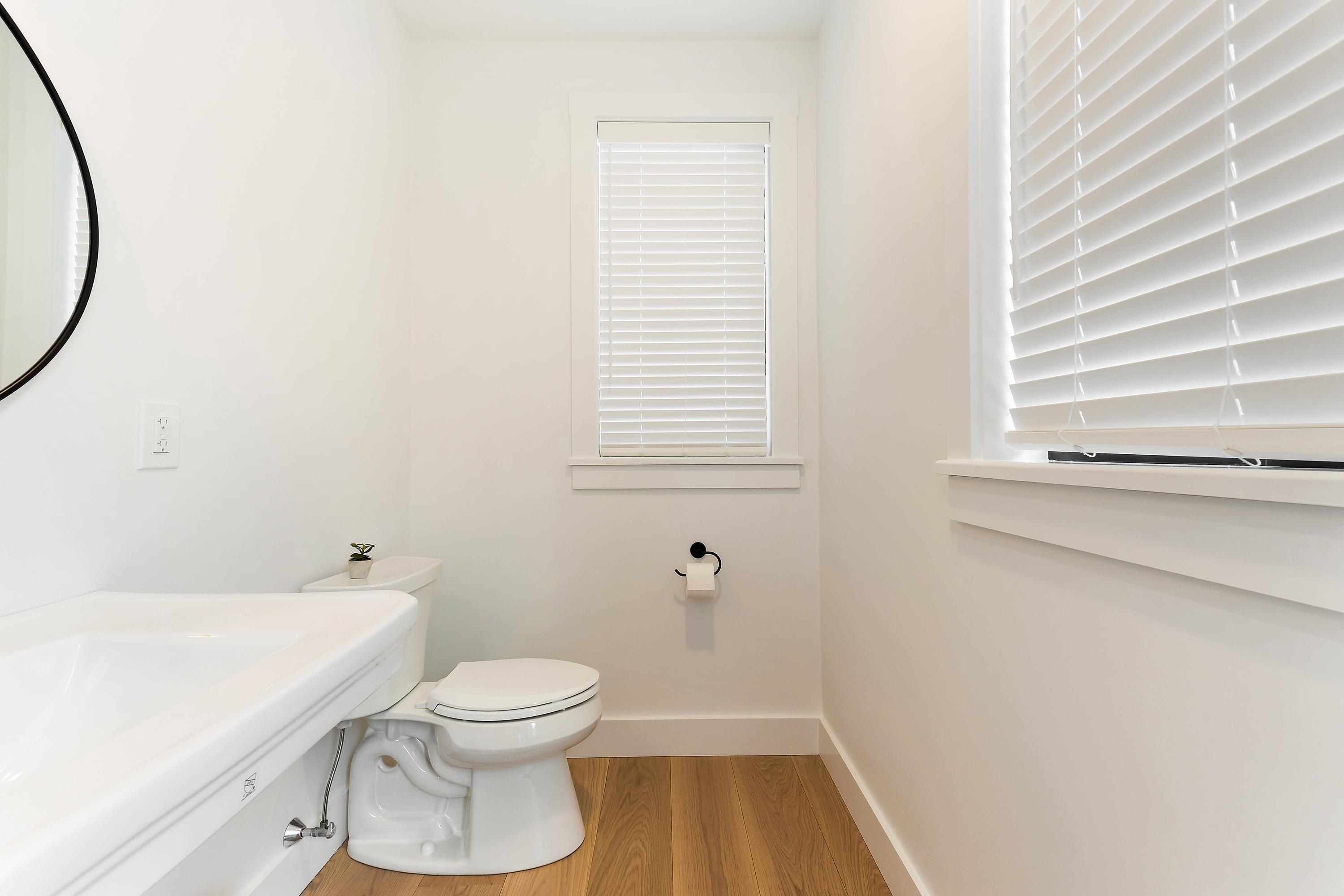 17 Black Diamond Road Unit: 5
