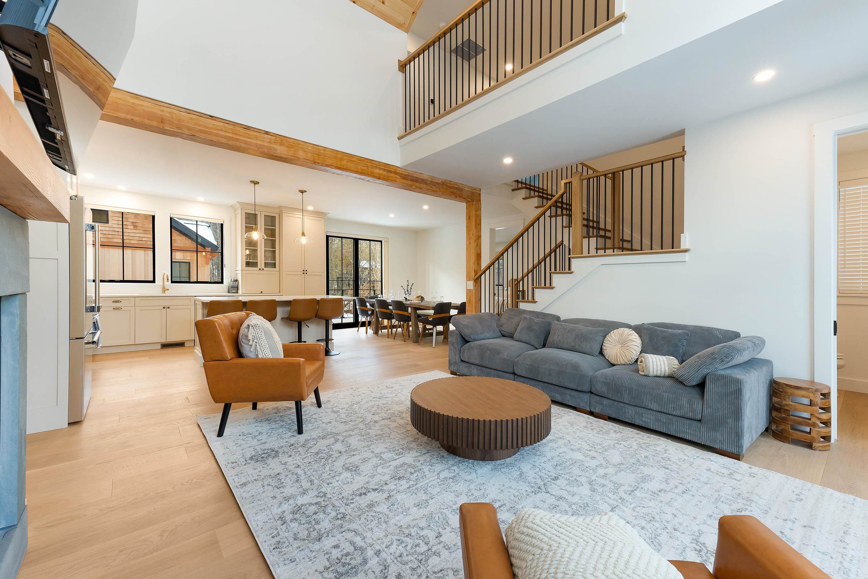 17 Black Diamond Road Unit: 5