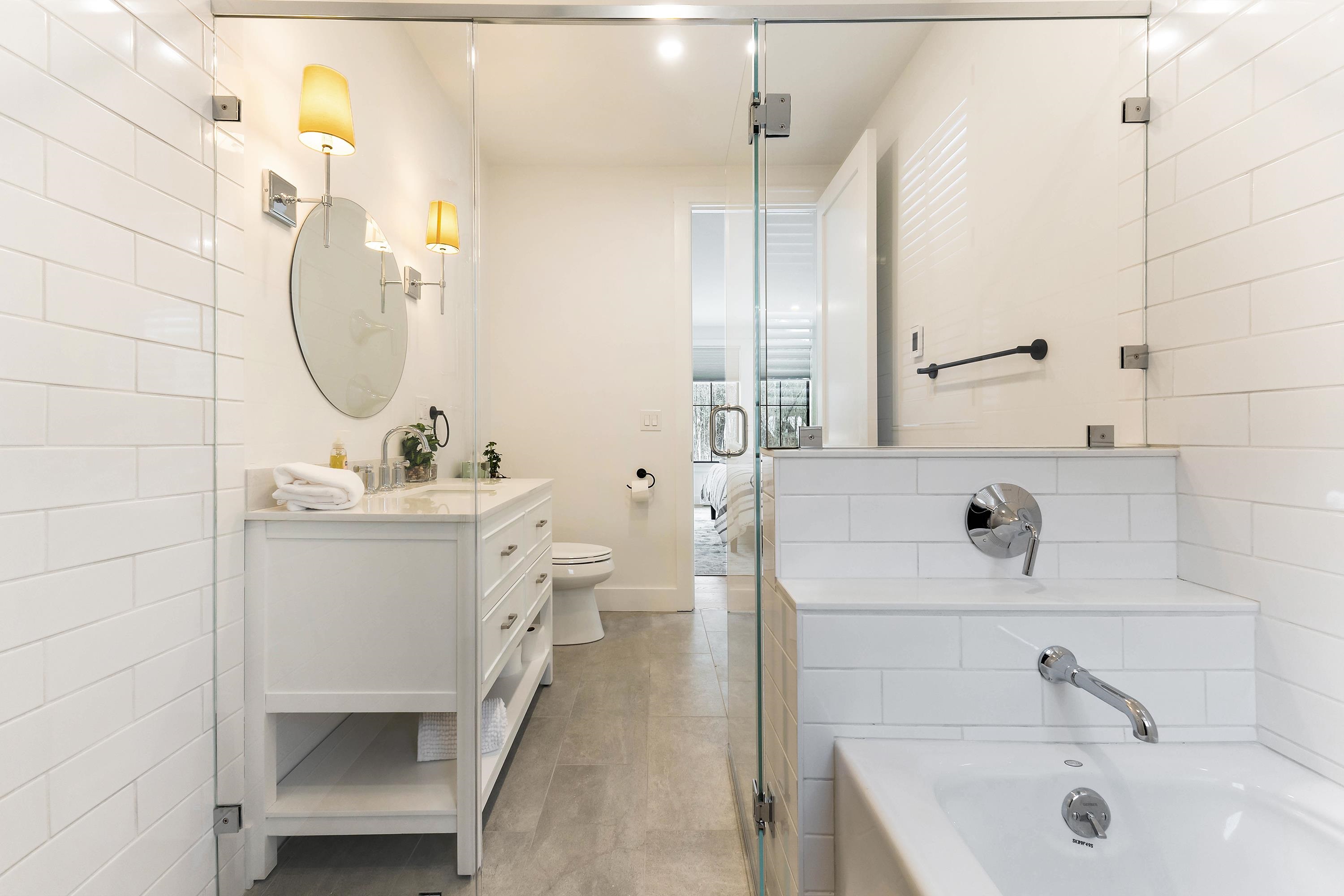 17 Black Diamond Road Unit: 5