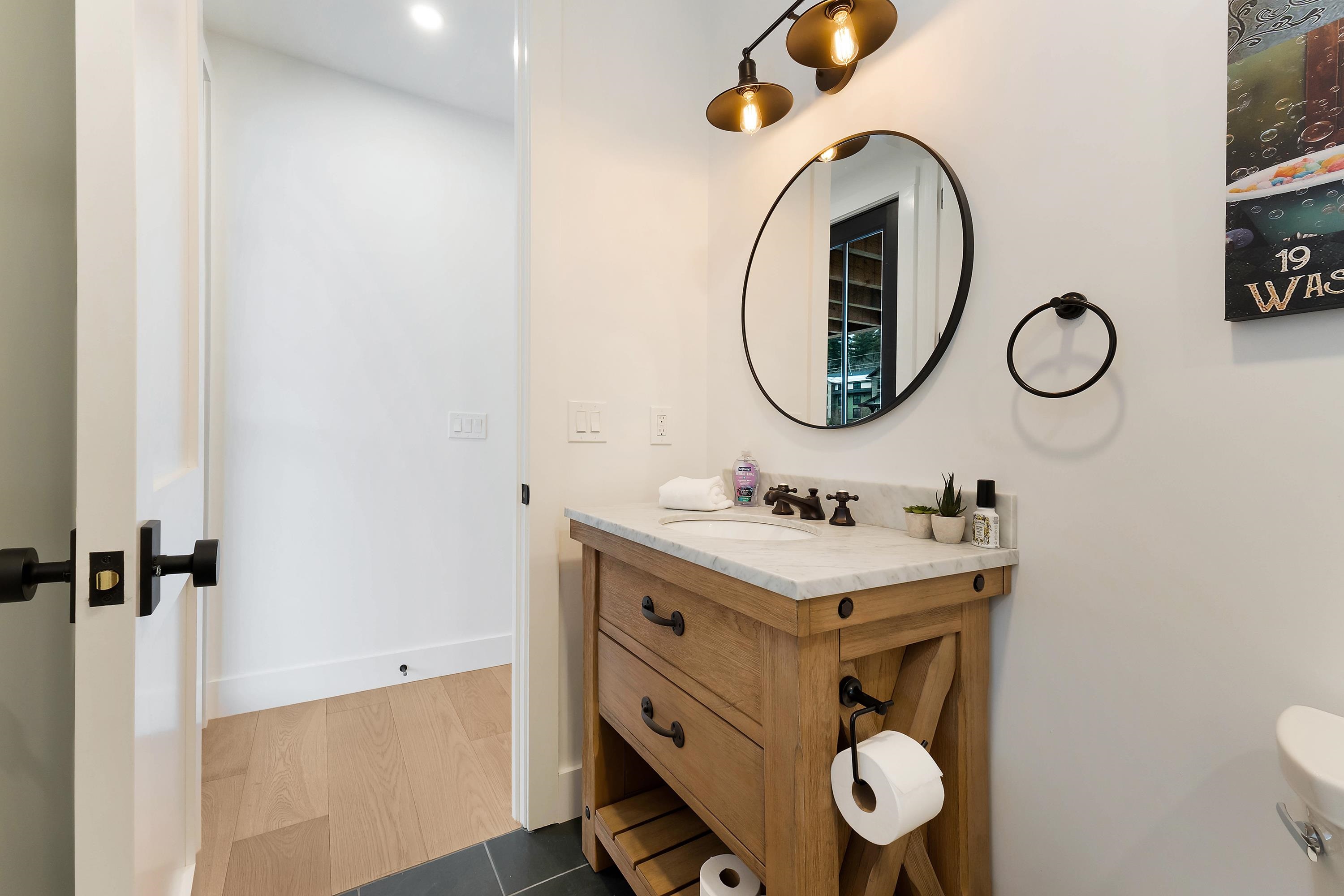 17 Black Diamond Road Unit: 5