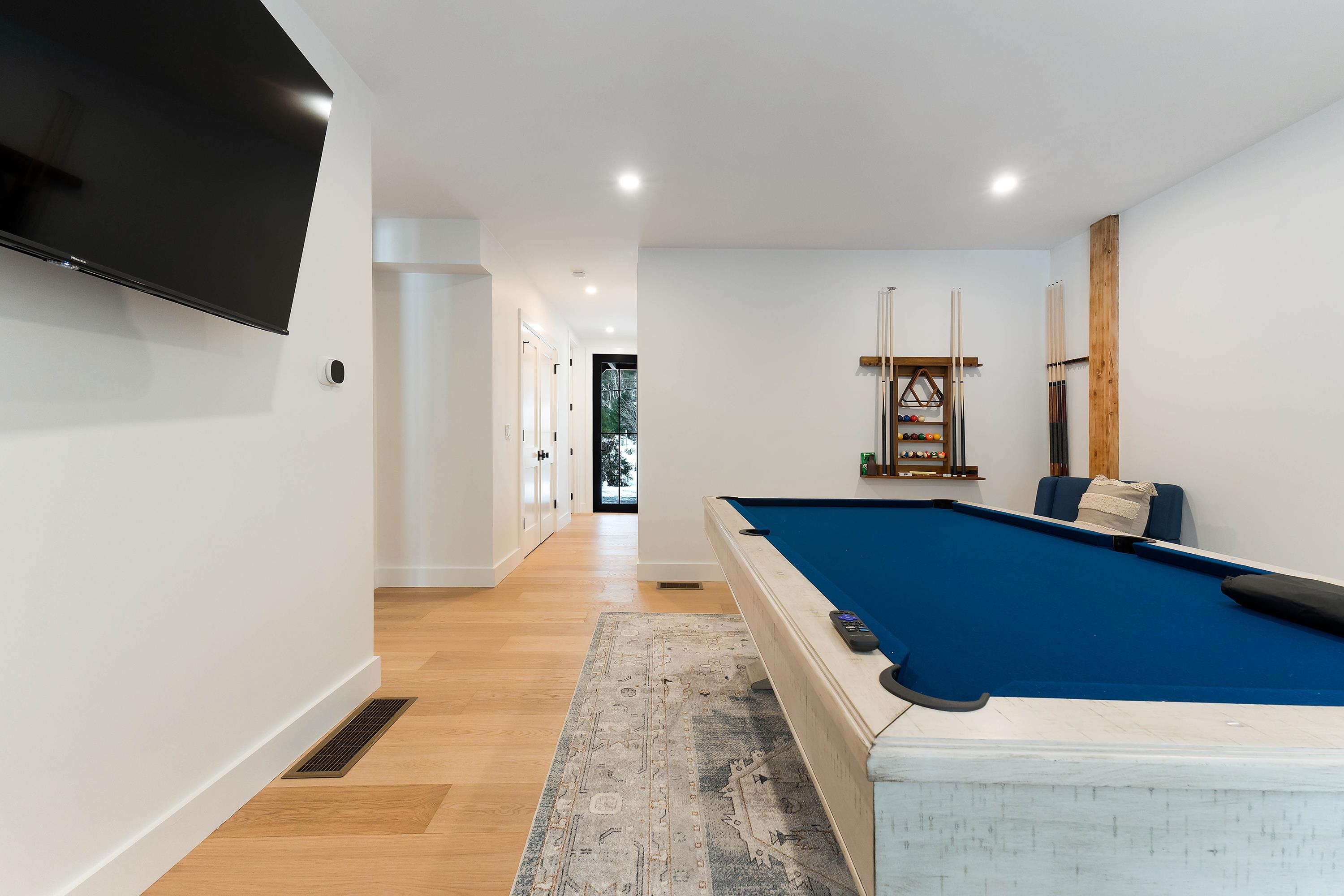 17 Black Diamond Road Unit: 5