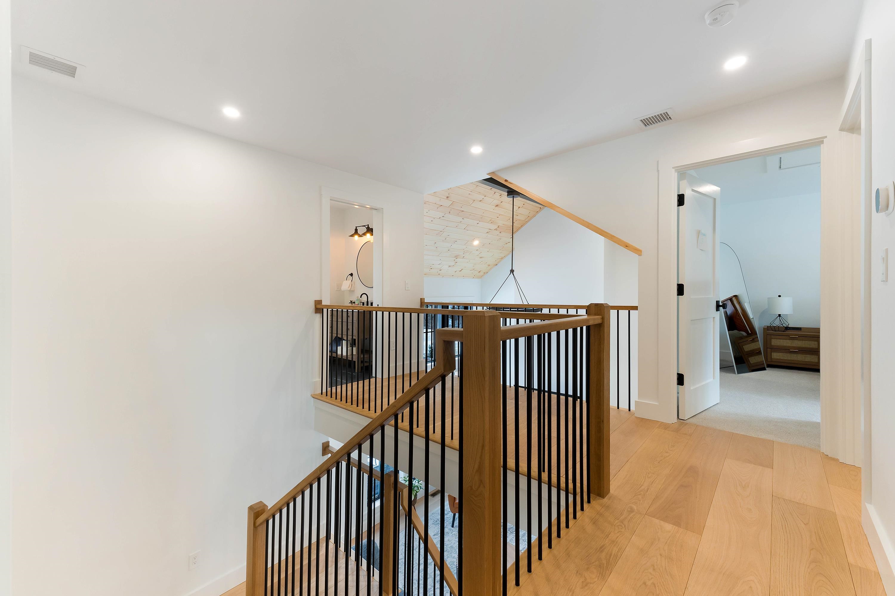 17 Black Diamond Road Unit: 5