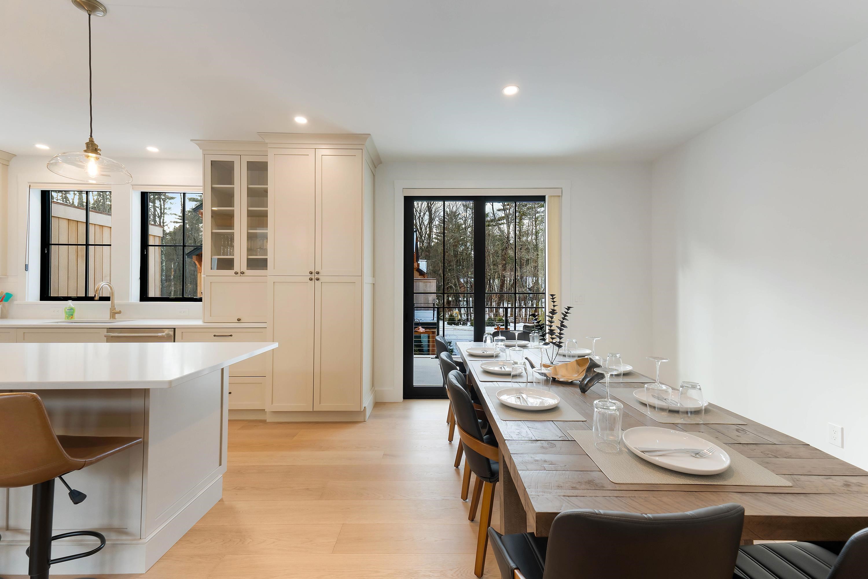 17 Black Diamond Road Unit: 5