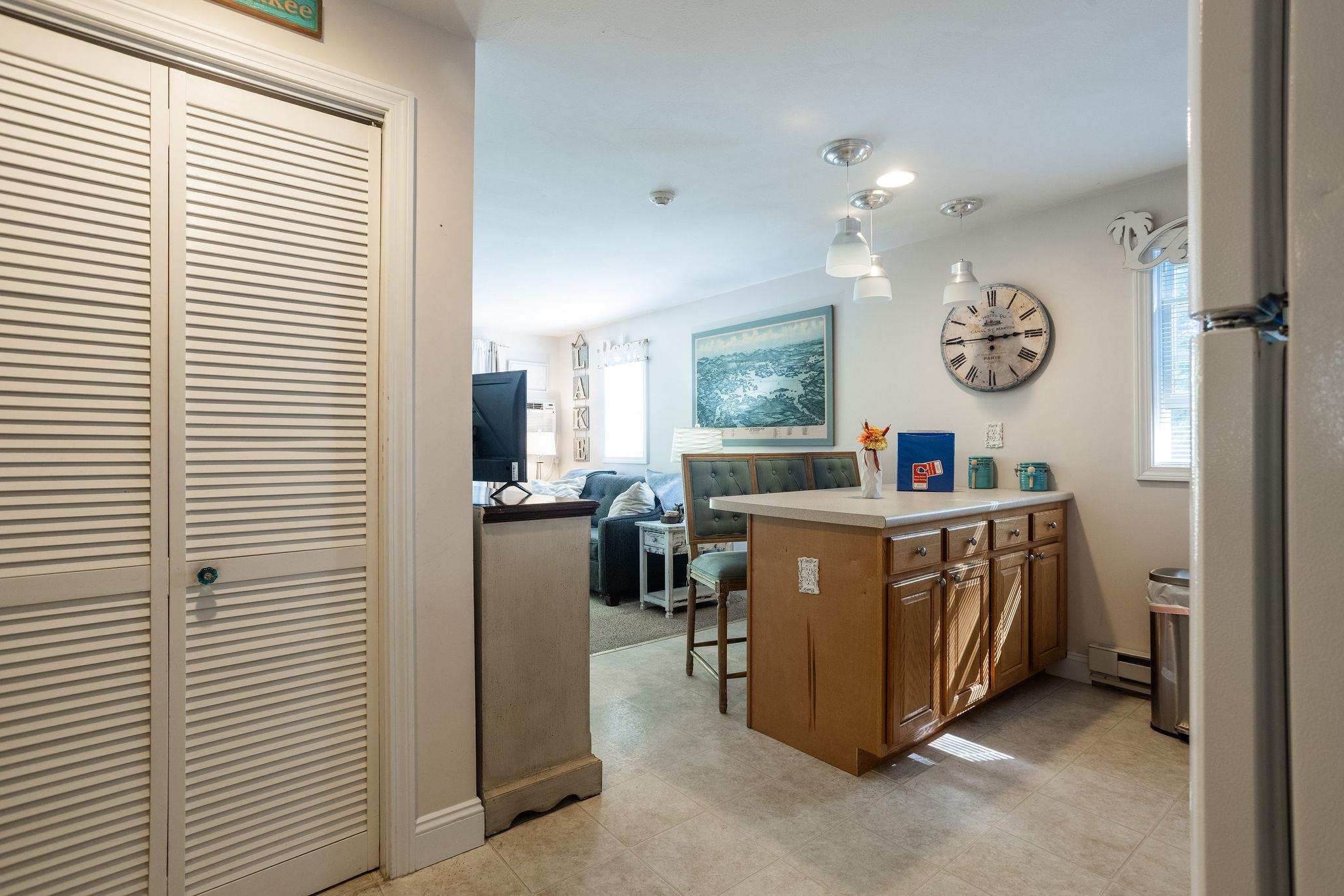 118 Weirs Road Unit: 215