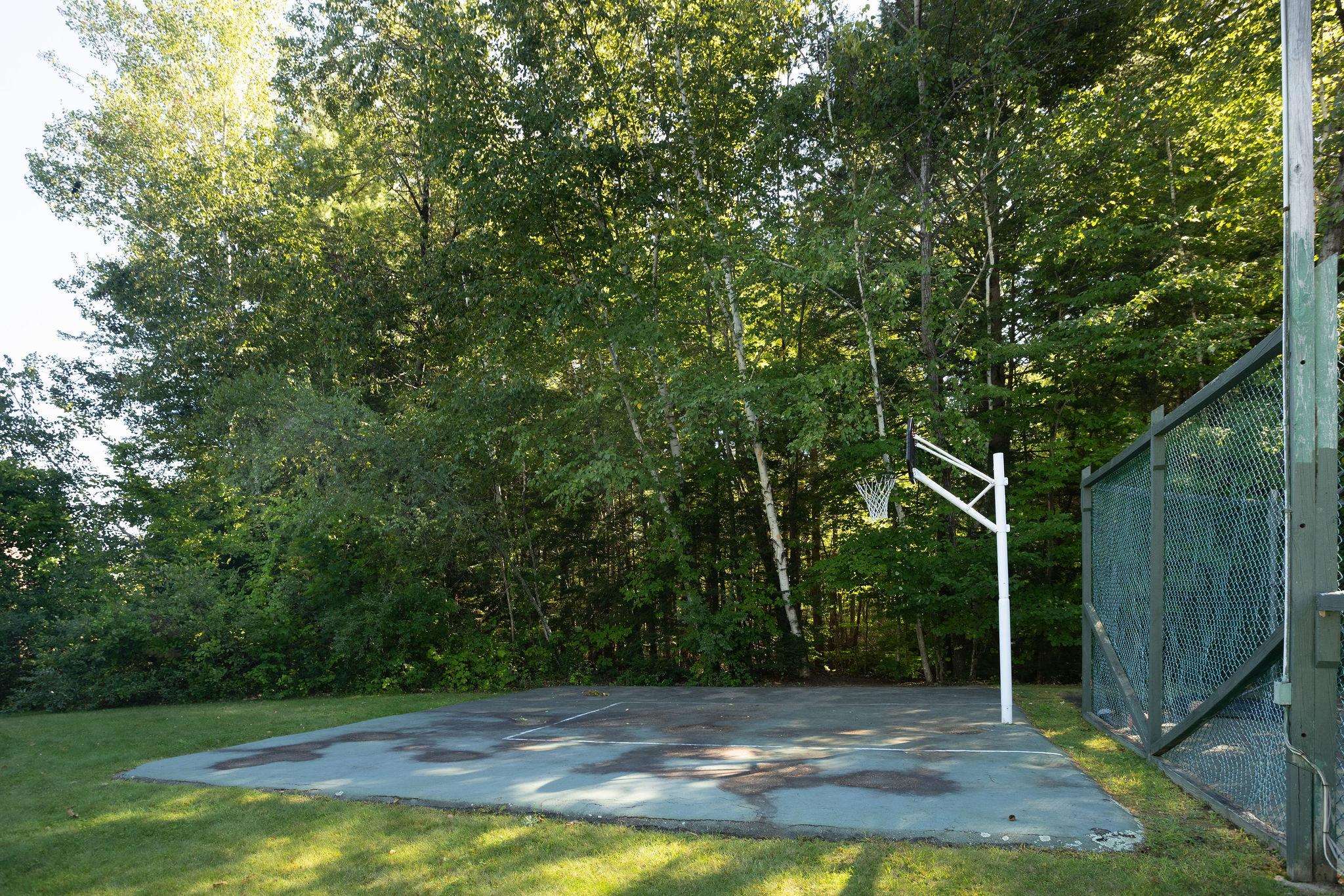 118 Weirs Road Unit: 215