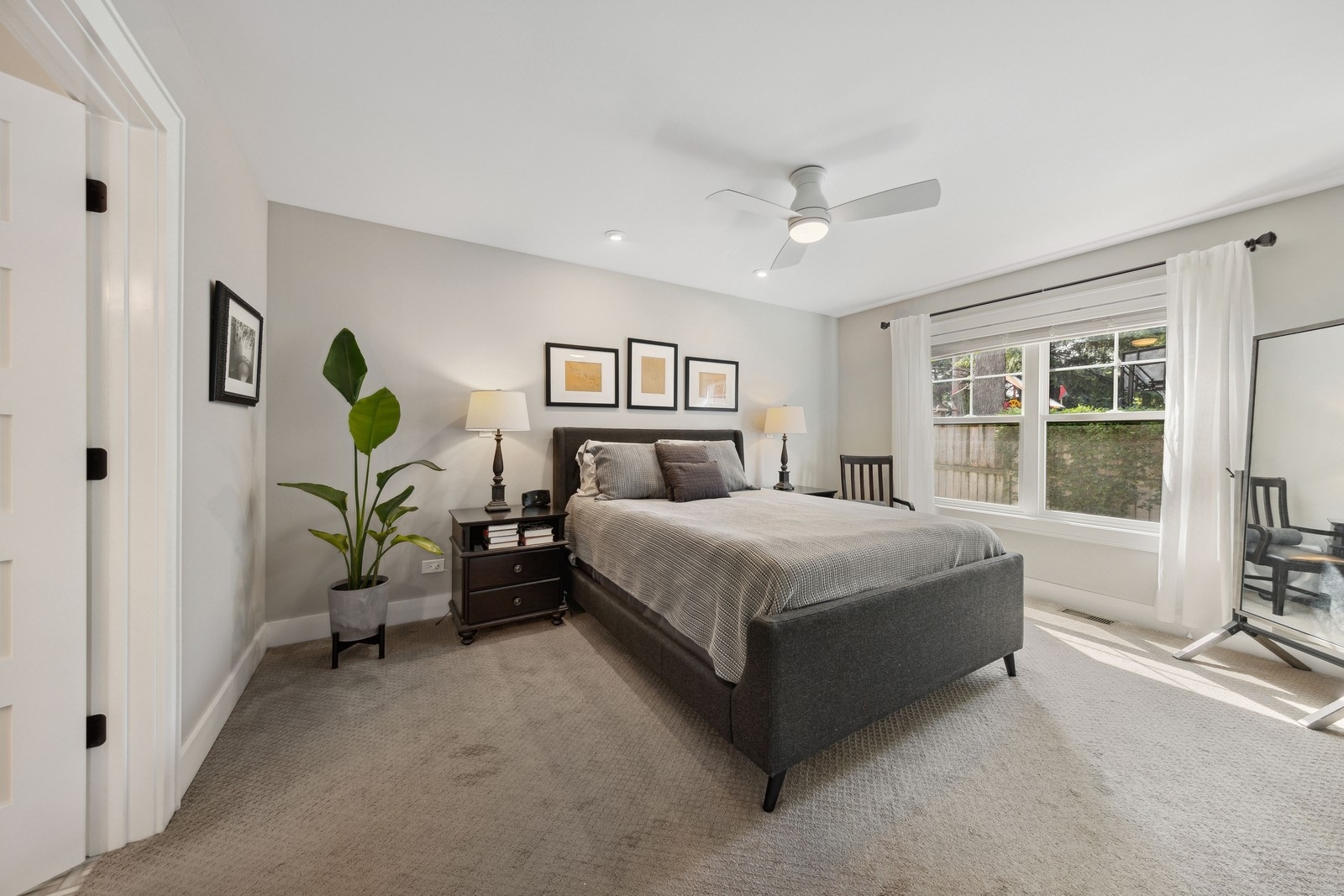 903 S Brainard Avenue