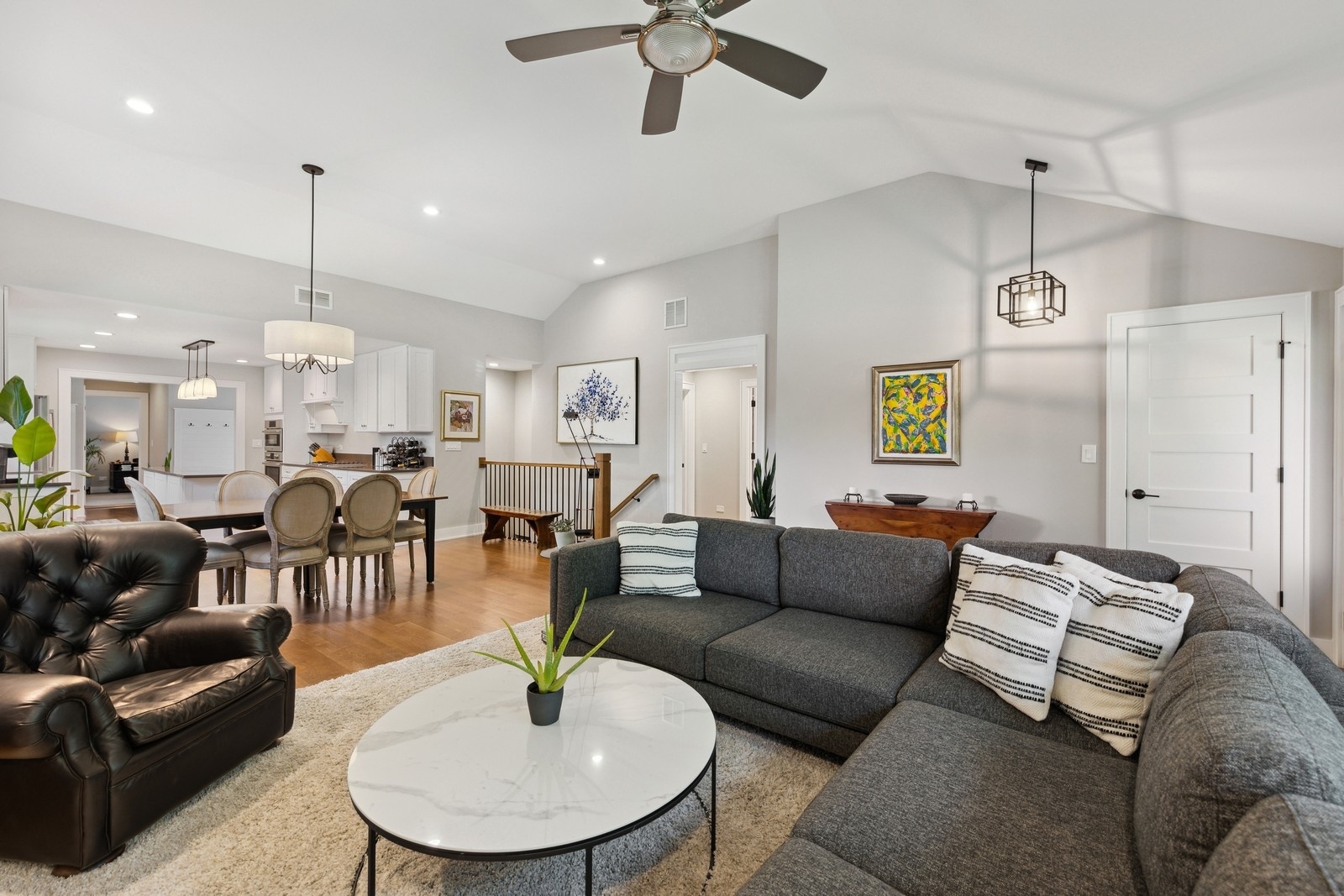 903 S Brainard Avenue