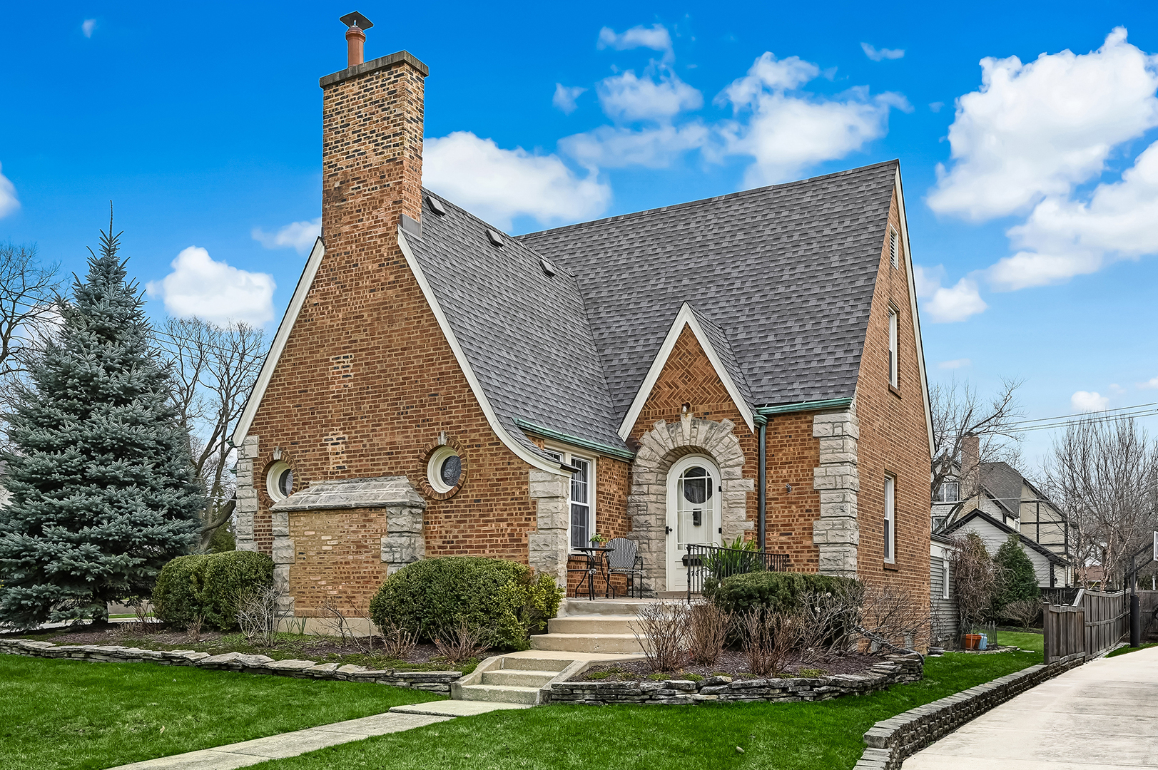 4701 Woodland Avenue