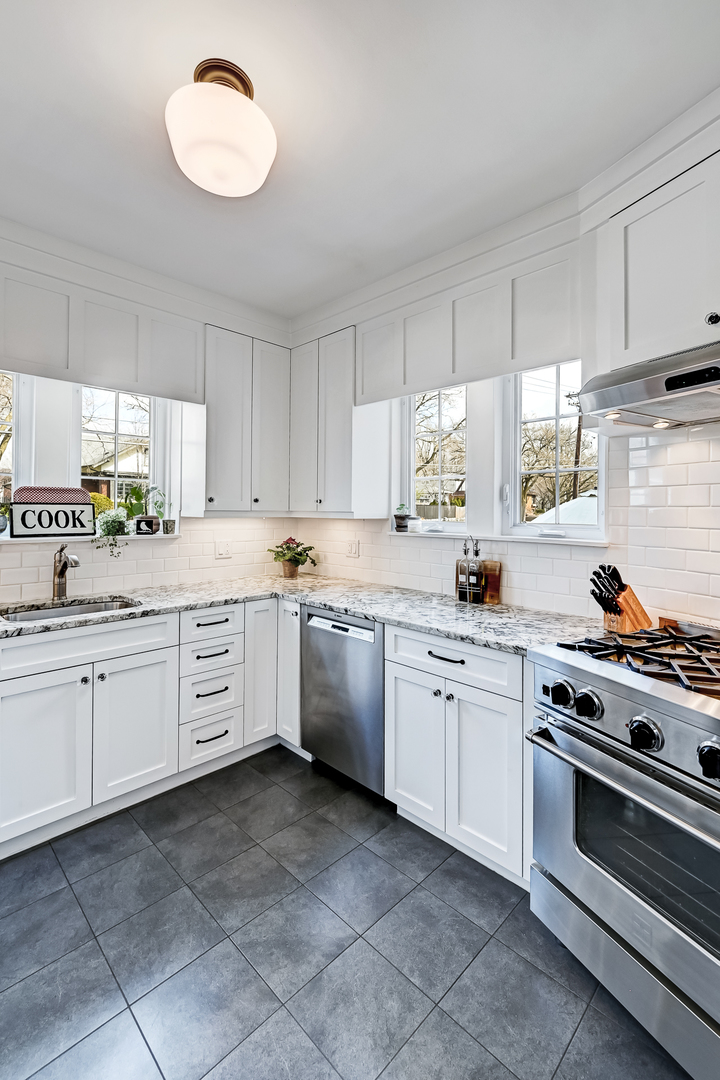 4701 Woodland Avenue