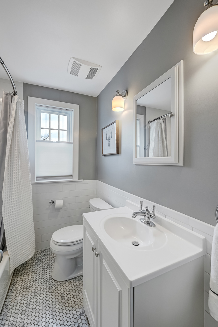 4701 Woodland Avenue