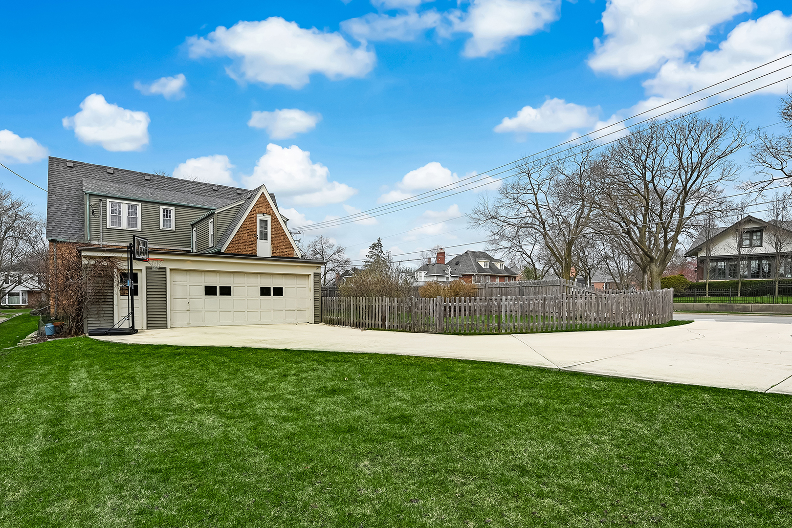 4701 Woodland Avenue