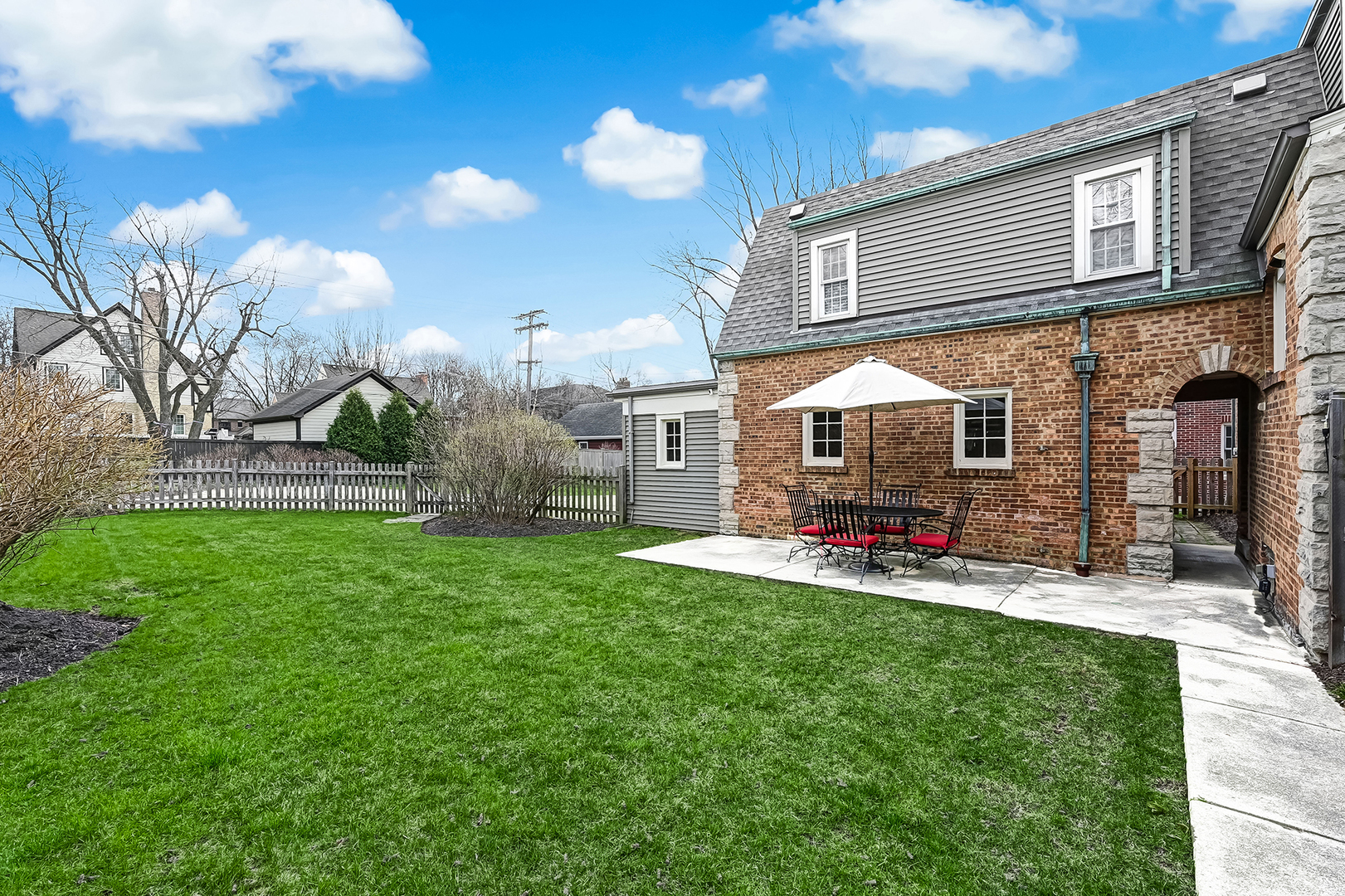 4701 Woodland Avenue