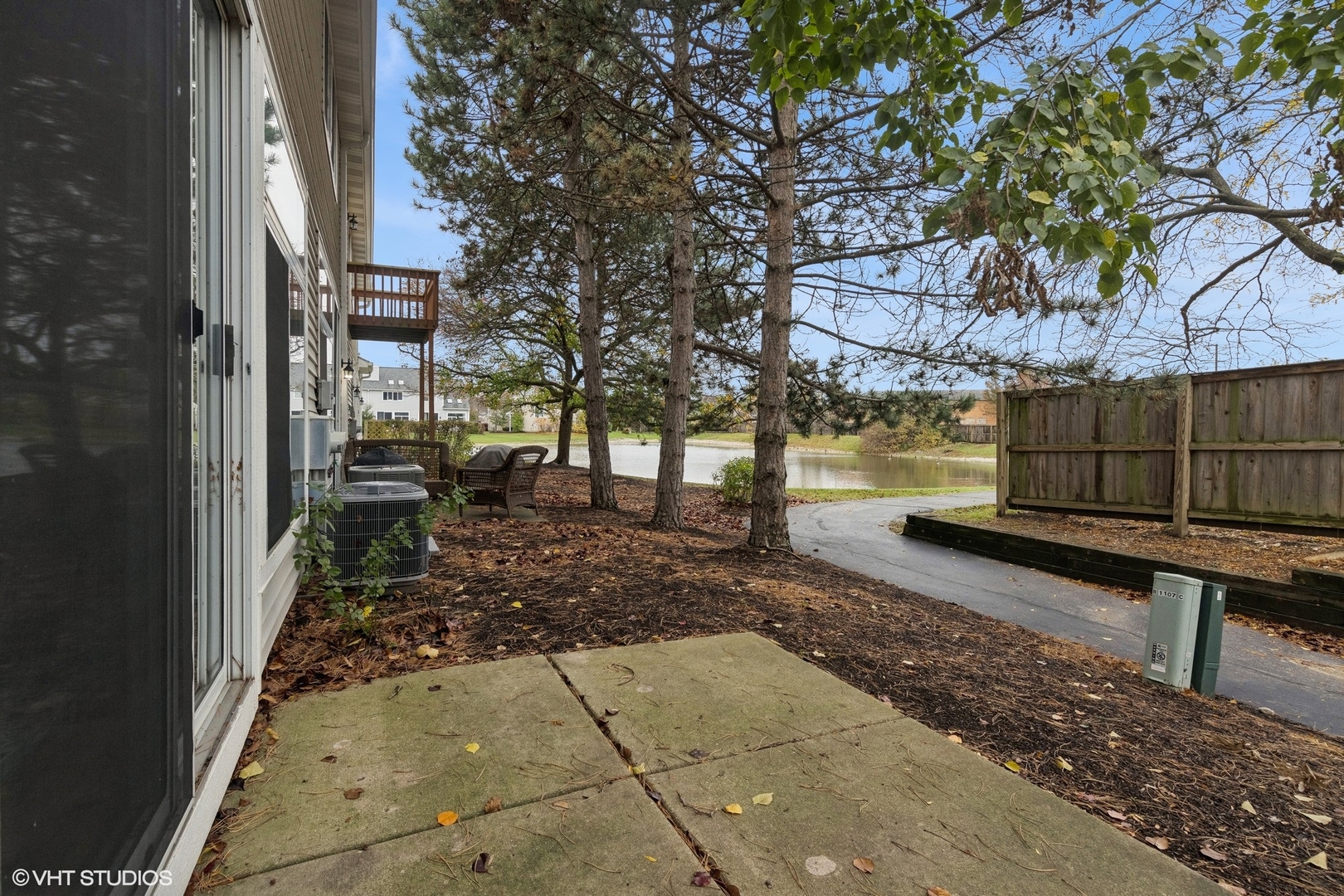 1107 E Cambria Lane S