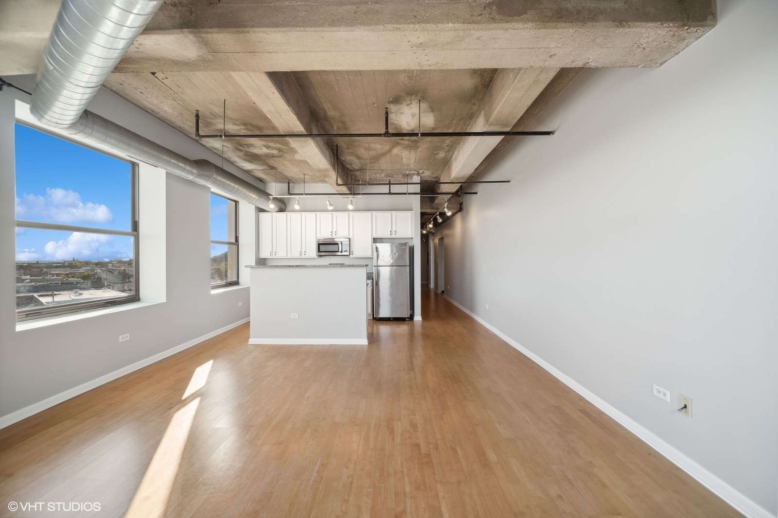 1550 S Blue Island Avenue Unit: 600