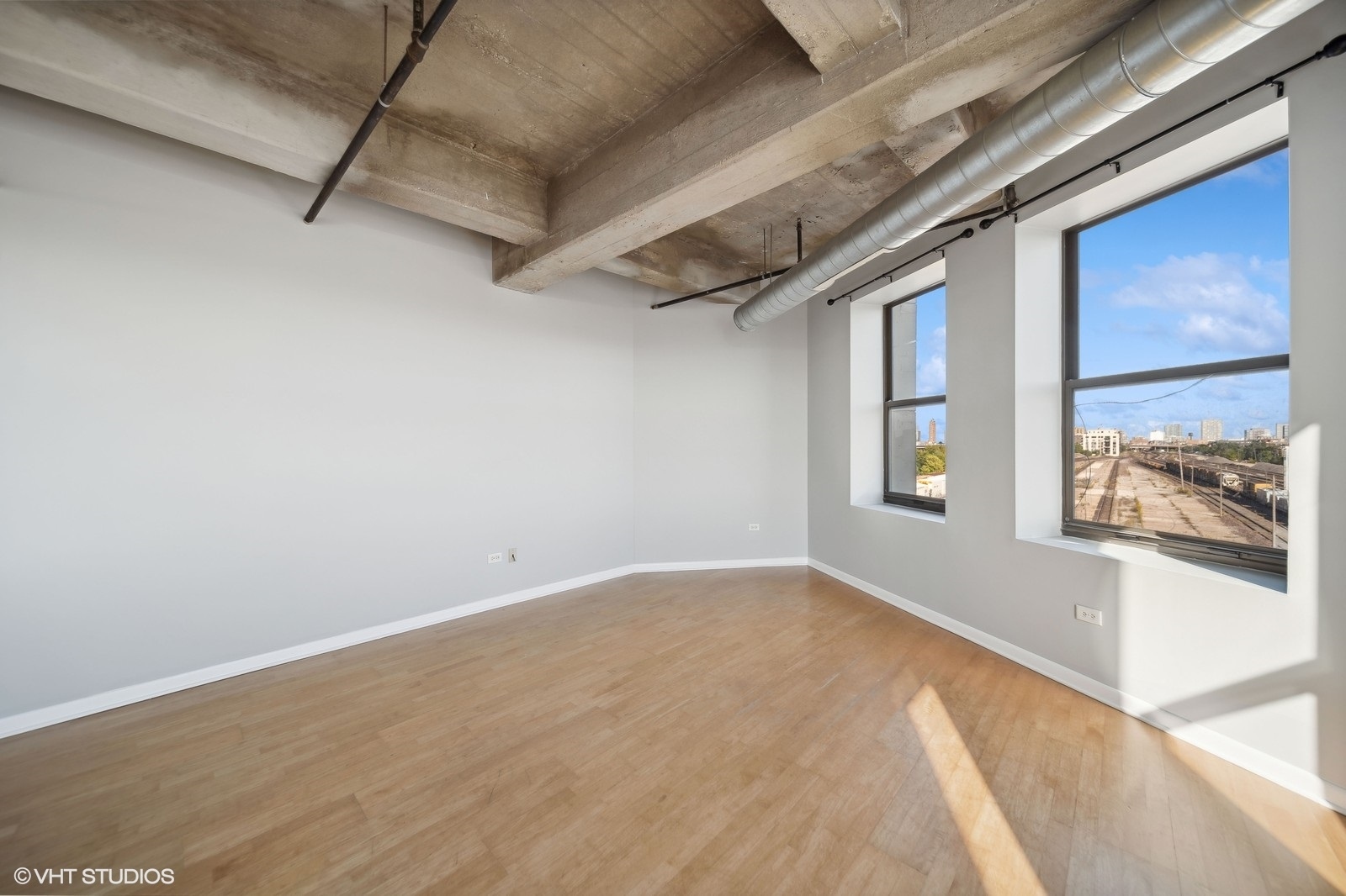 1550 S Blue Island Avenue Unit: 600