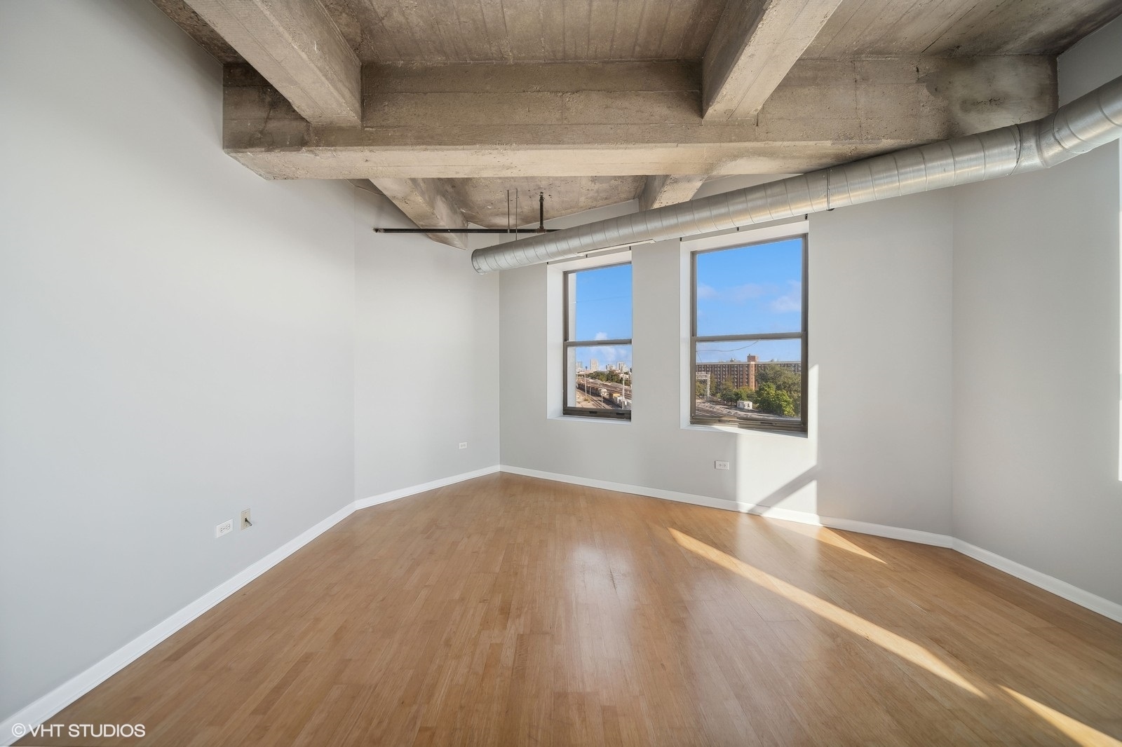 1550 S Blue Island Avenue Unit: 600