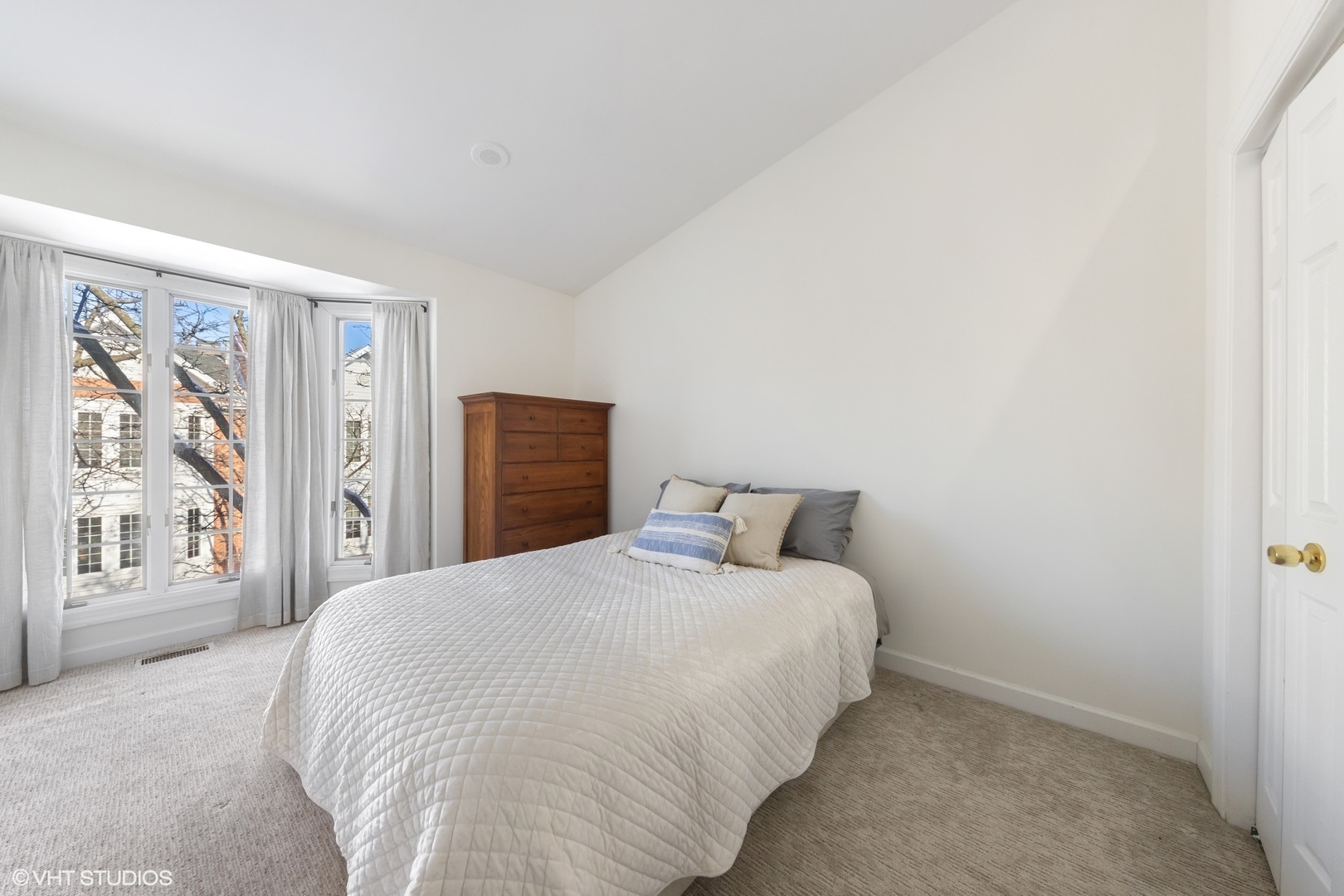 731 S Racine Avenue Unit: B