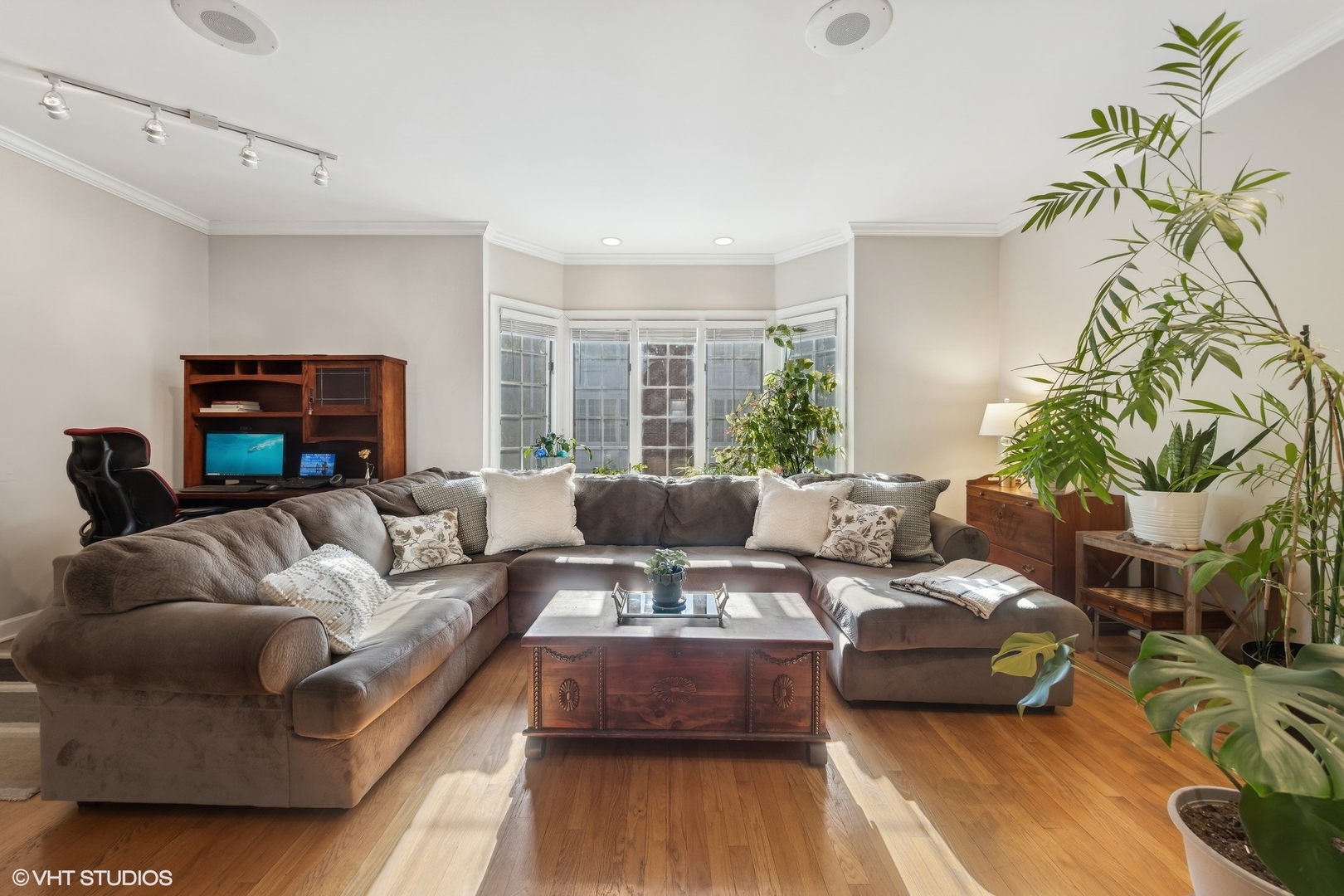 731 S Racine Avenue Unit: B
