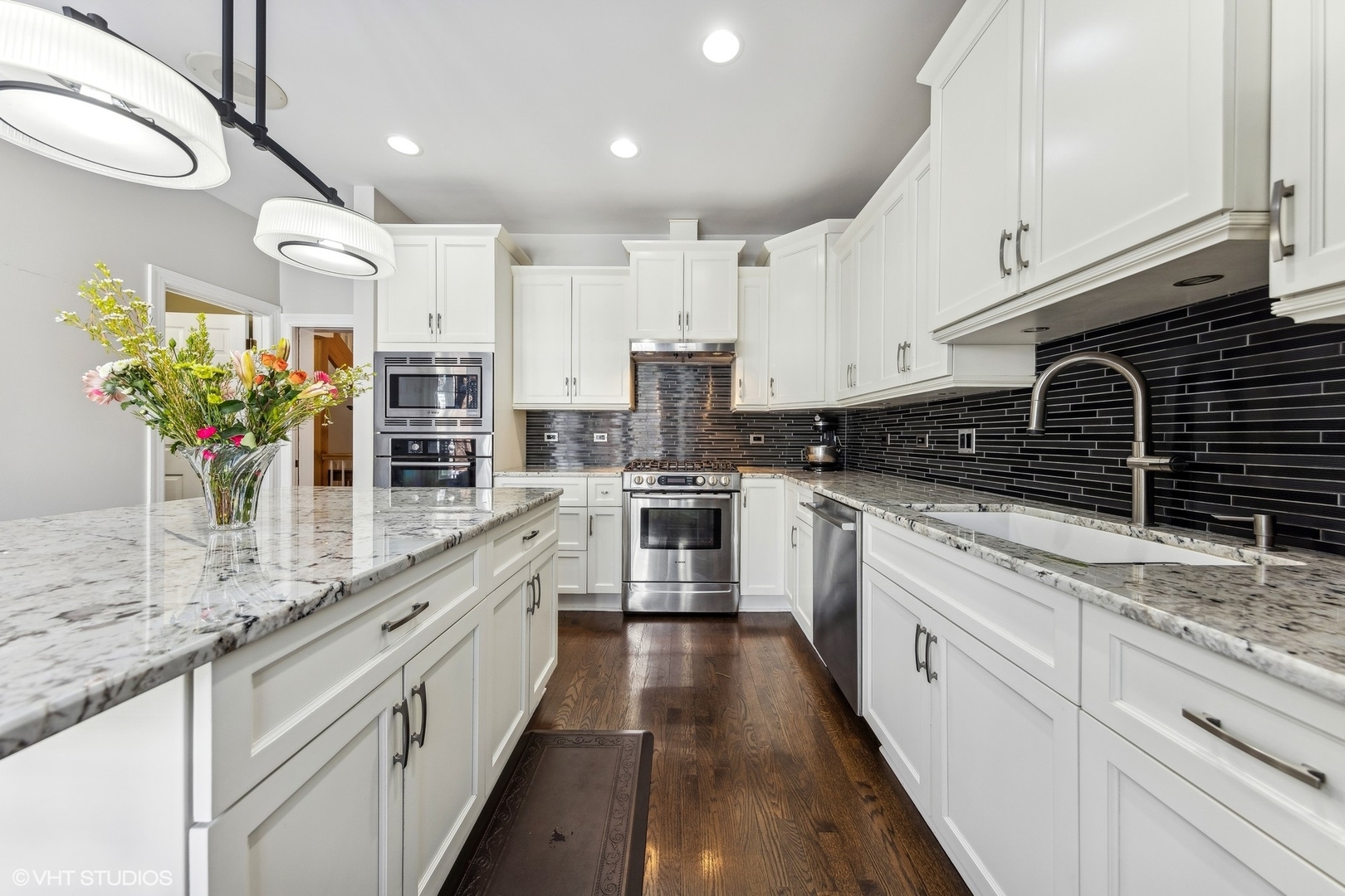 731 S Racine Avenue Unit: B
