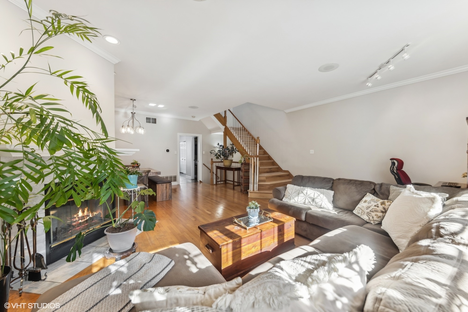 731 S Racine Avenue Unit: B