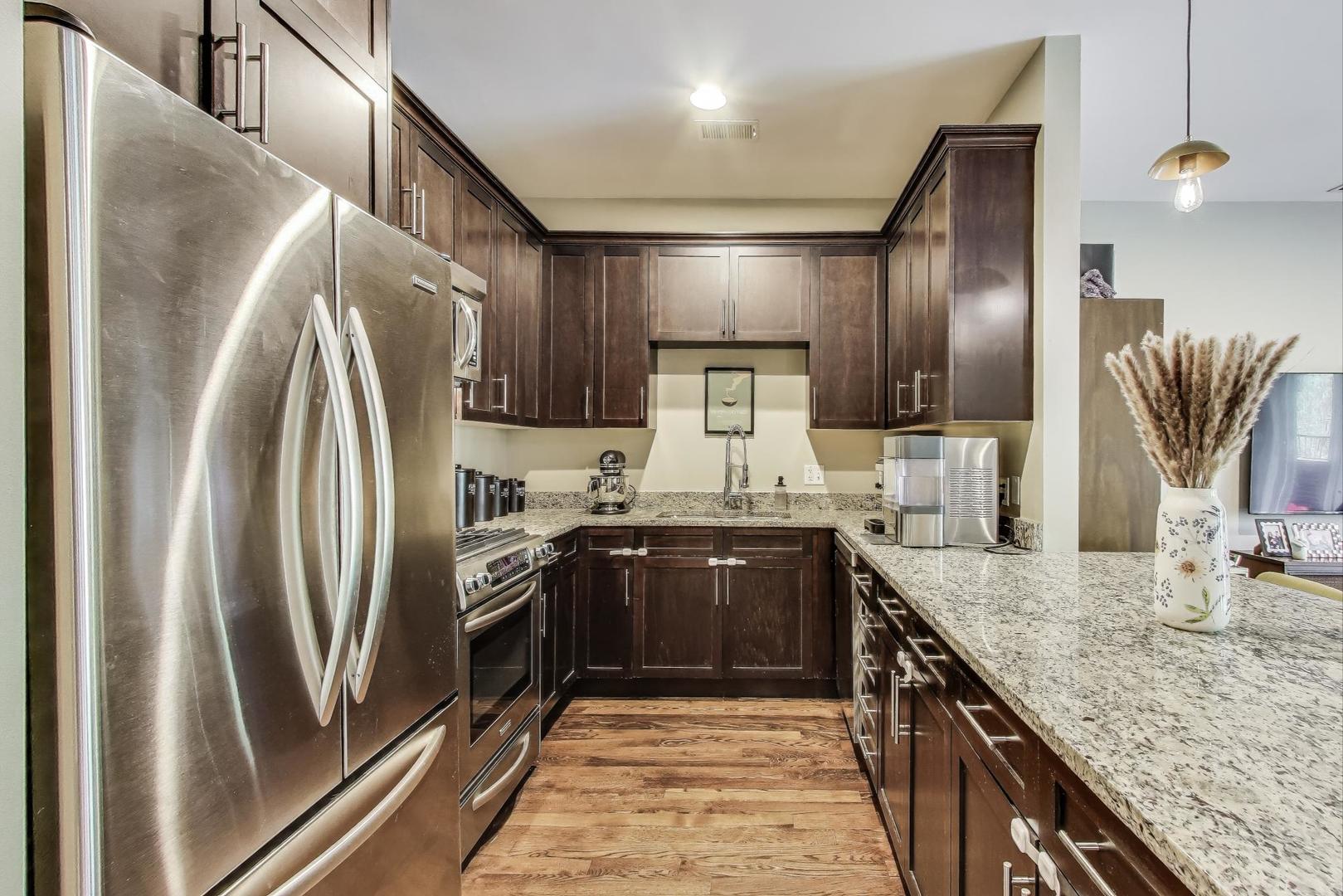 2120 W RICE Street Unit: 3