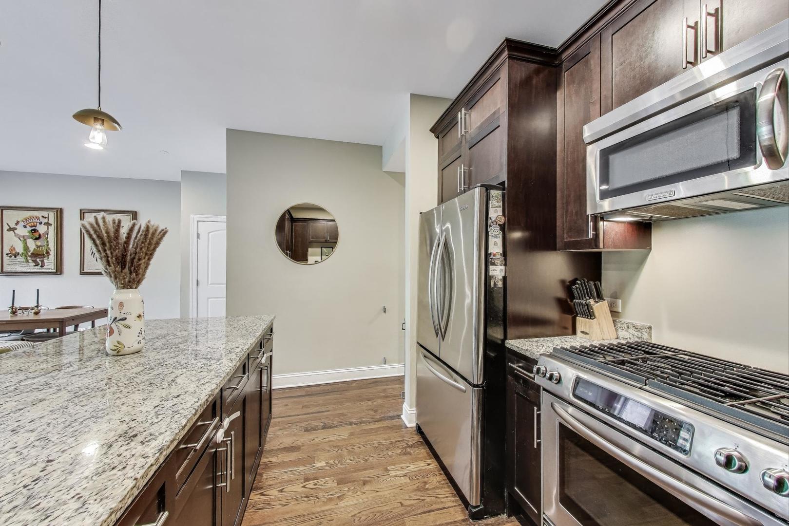 2120 W RICE Street Unit: 3