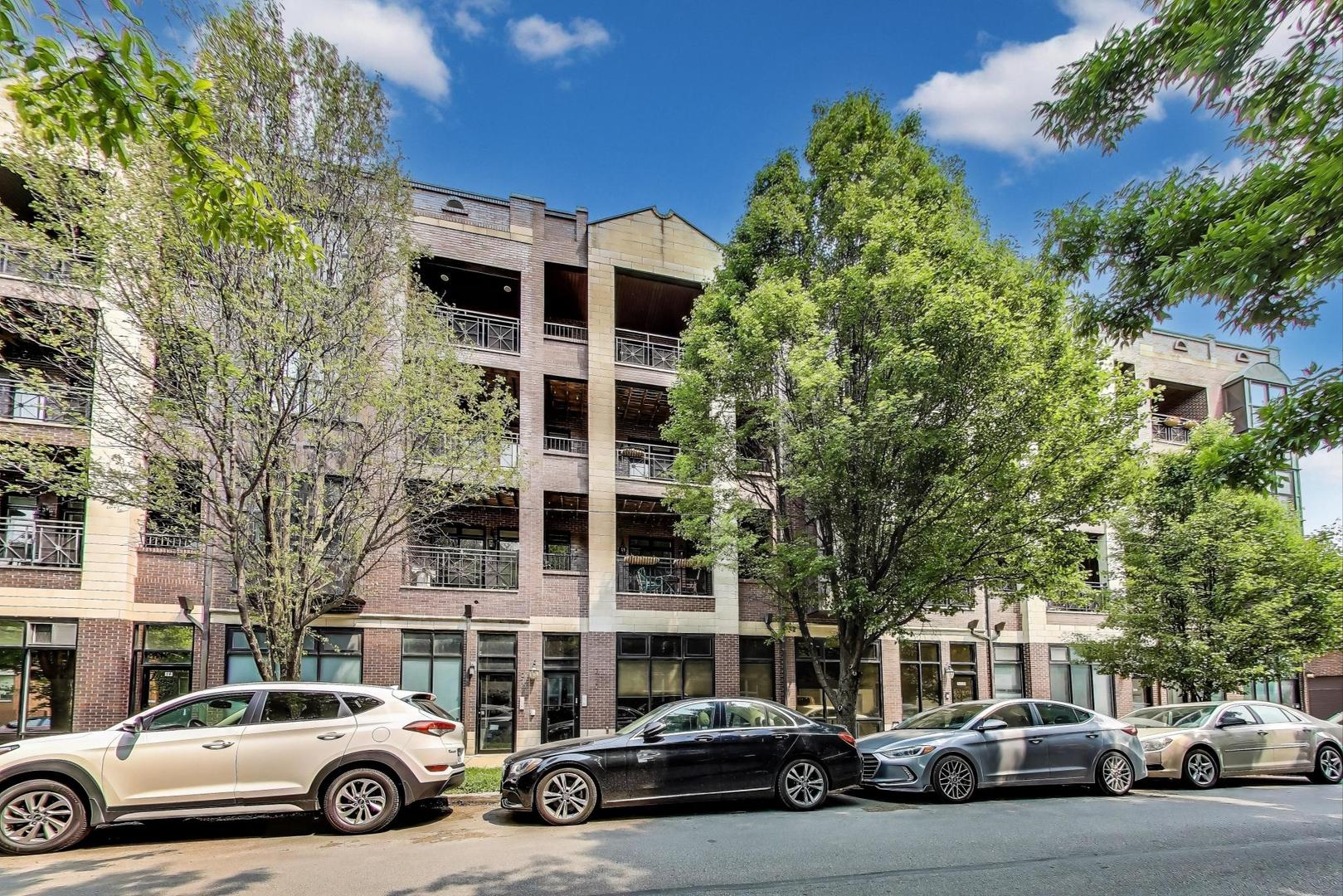 2120 W RICE Street Unit: 3