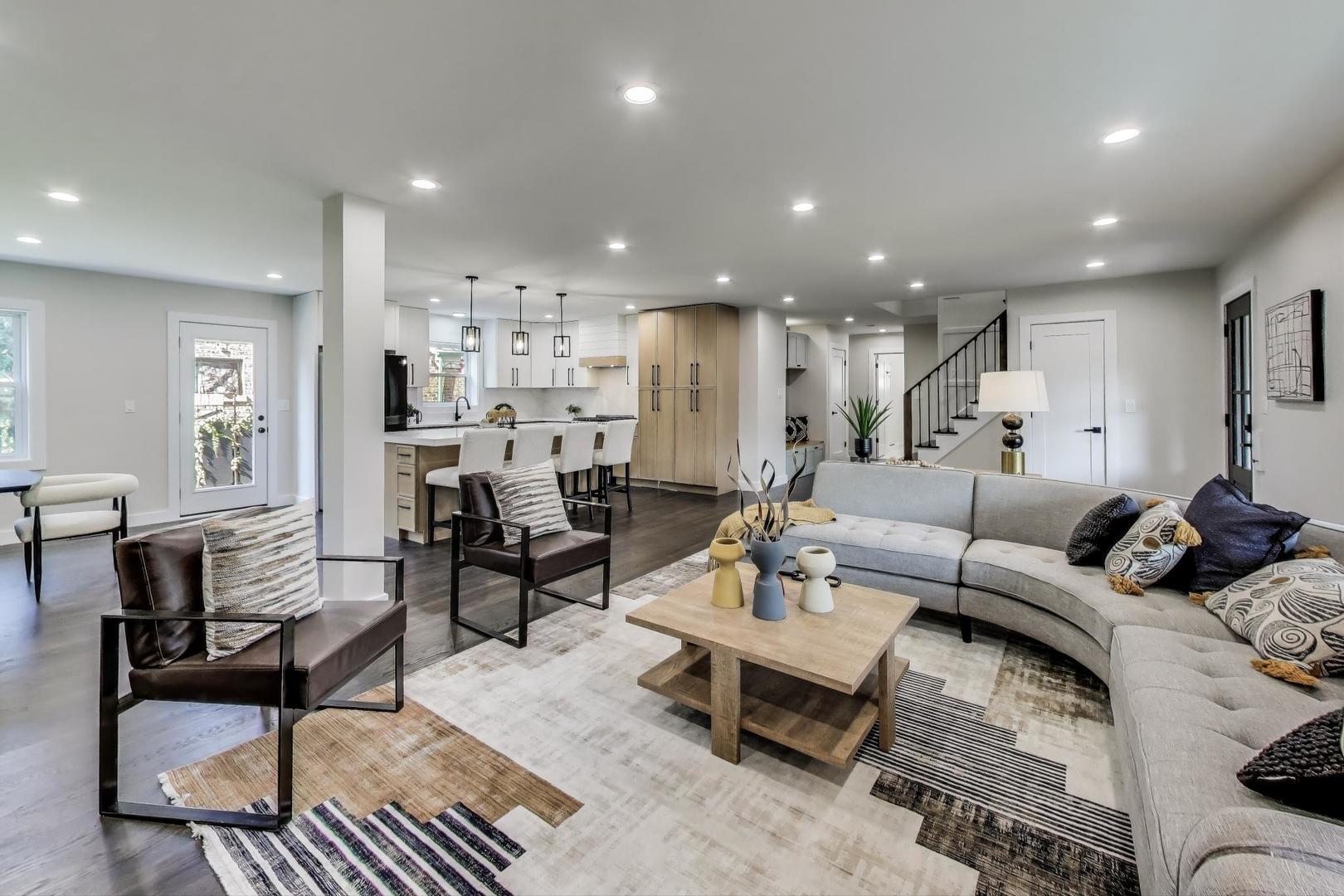 4940 Wolf Road