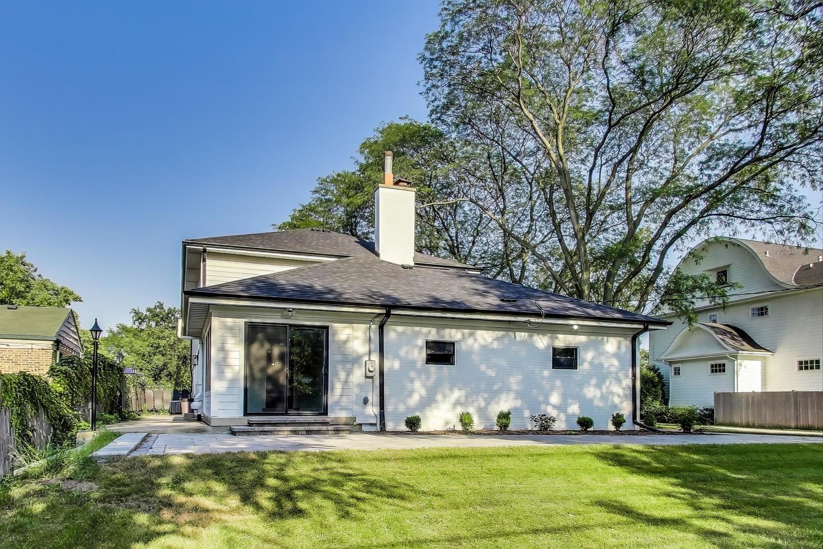 4940 Wolf Road